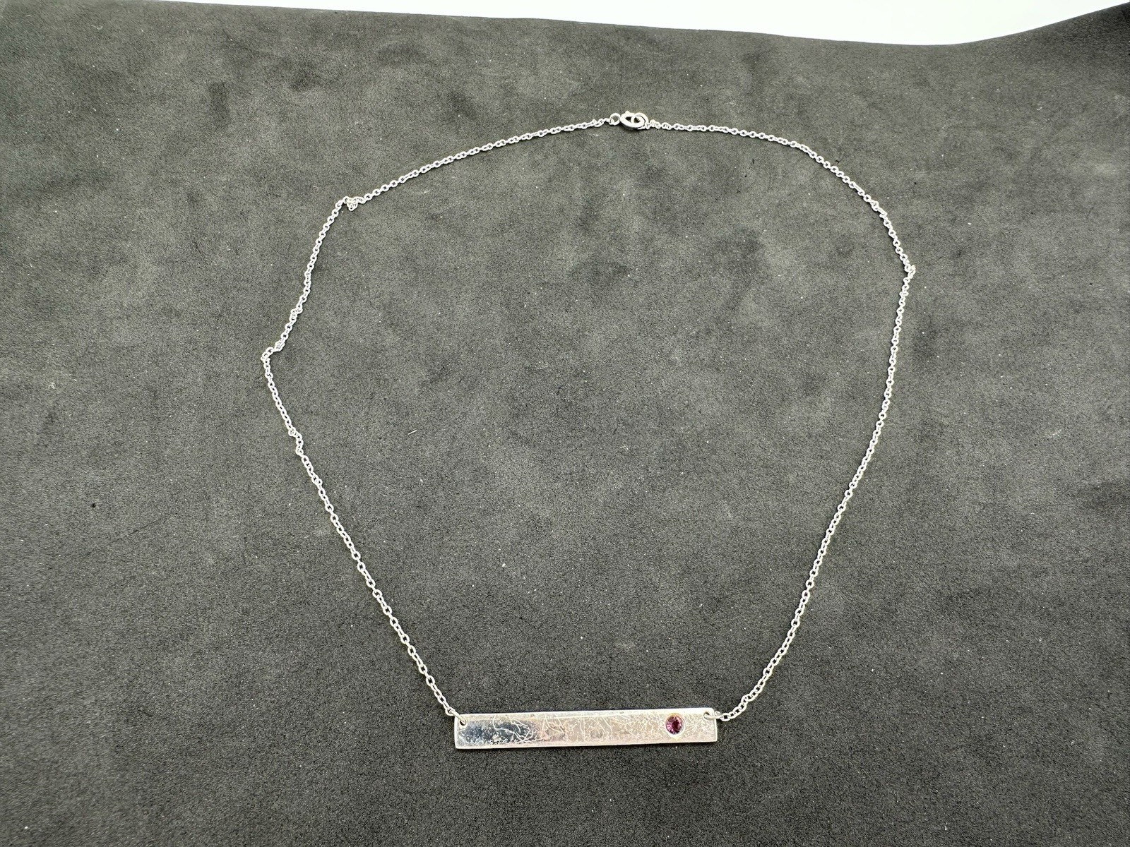 2.82g Vintage Sterling Silver 925 Bar Pendant Necklace Color 18 in