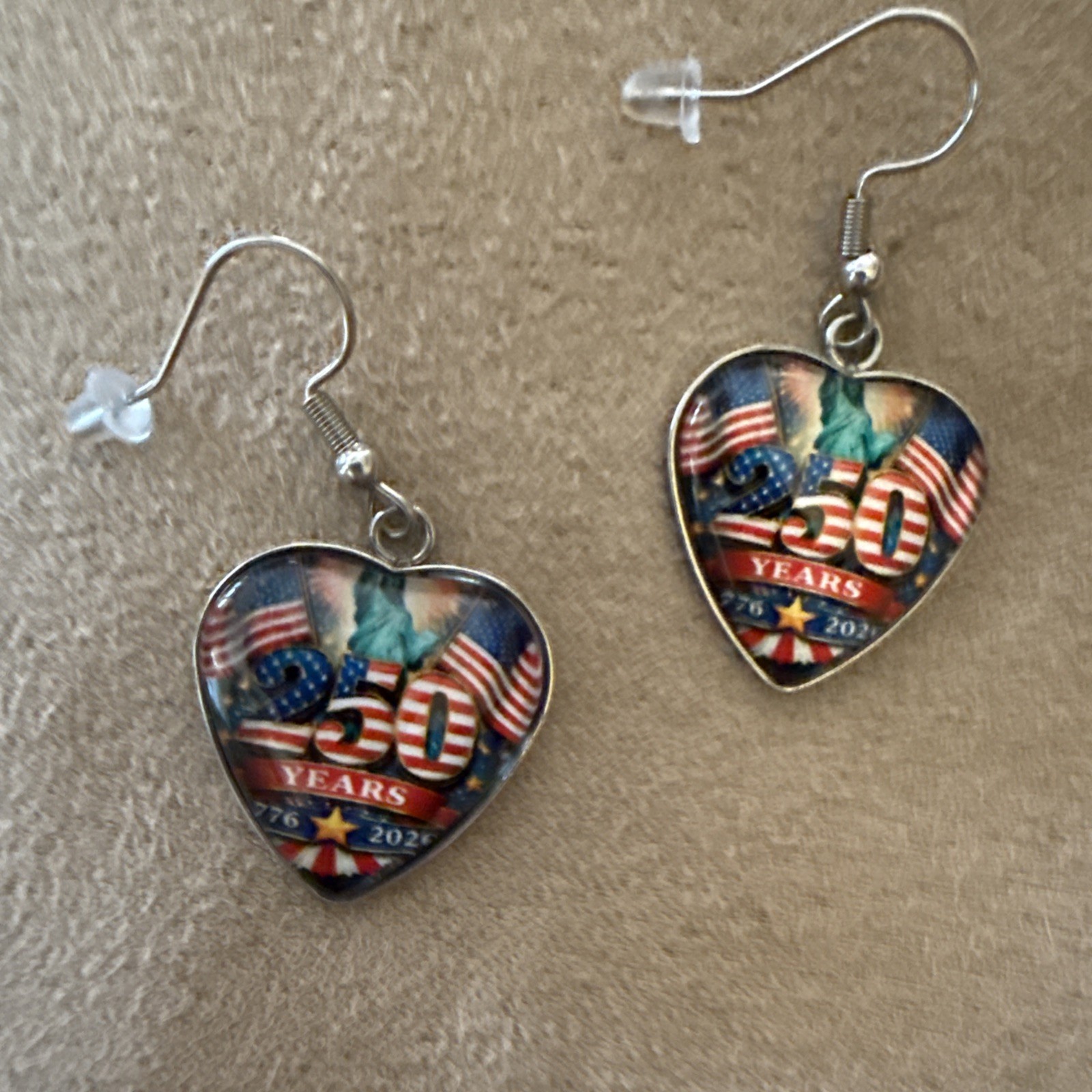 250th Anniversary W/American Flags/Statue Of LibertyDangle Heart Shaped Earrings