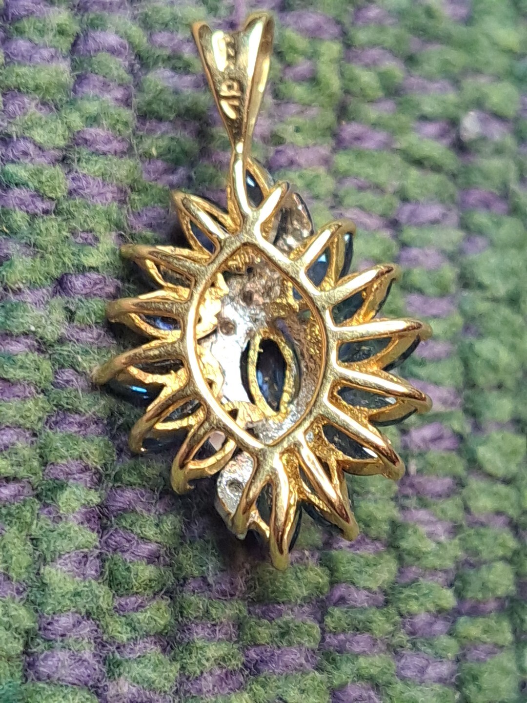 Solid 14k Yellow Gold Designer Pendant Amethyst-Diamond 25MM X 15MM 3 Grams 12-2