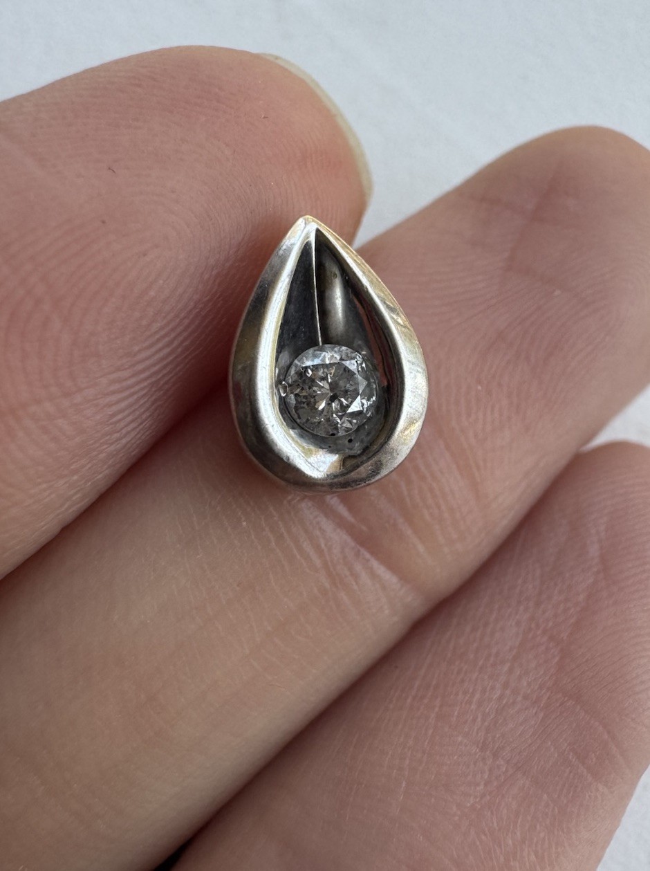 VTG 14K SOLID WHITE GOLD DIAMOND TEARDROP PENDANT Round 3 mm Diamond 1.1 Gram