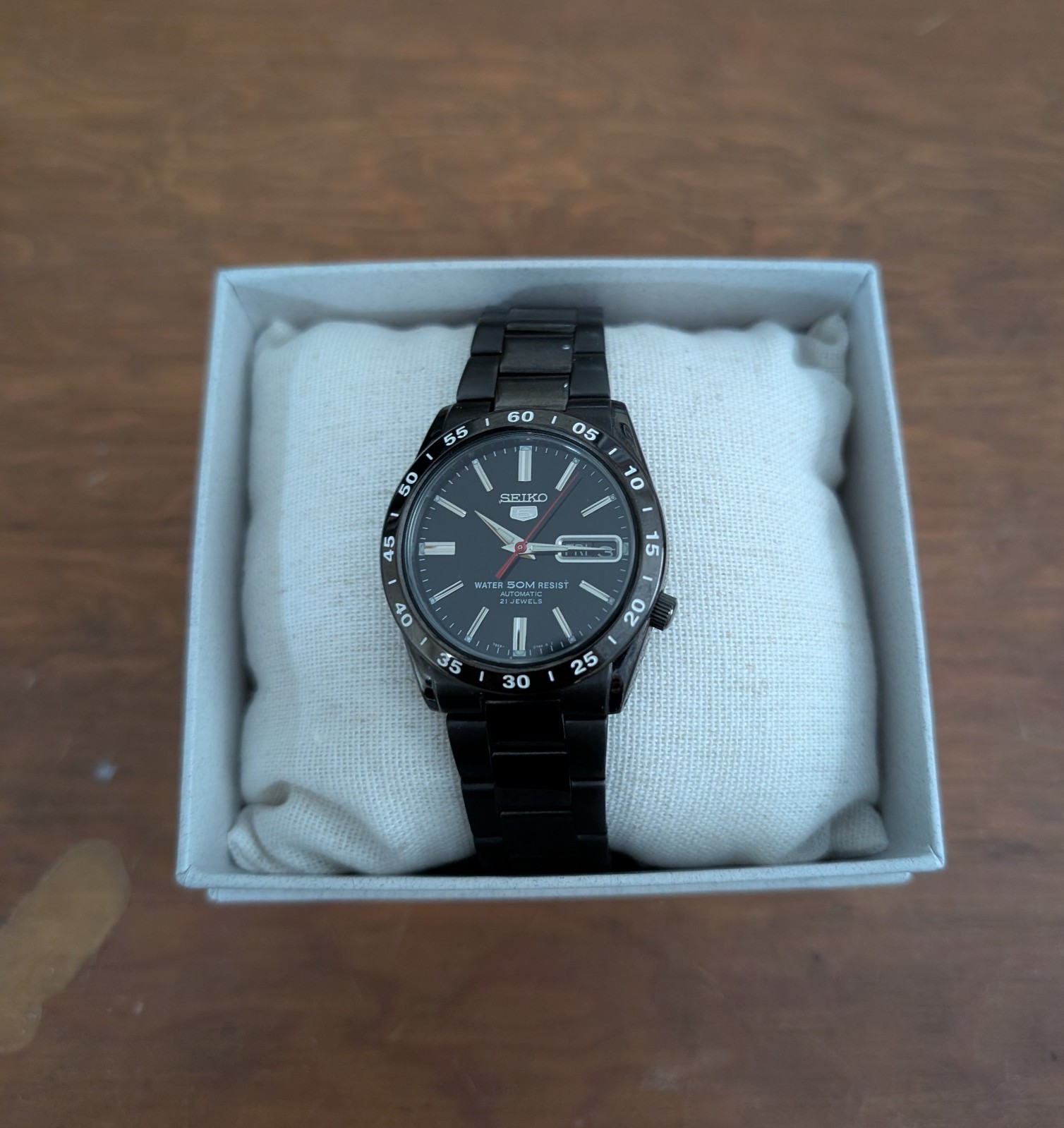 Seiko 5 Automatic SNKE03KC SNKE03K1 Black Dial 21 Jewels Men’s Watch