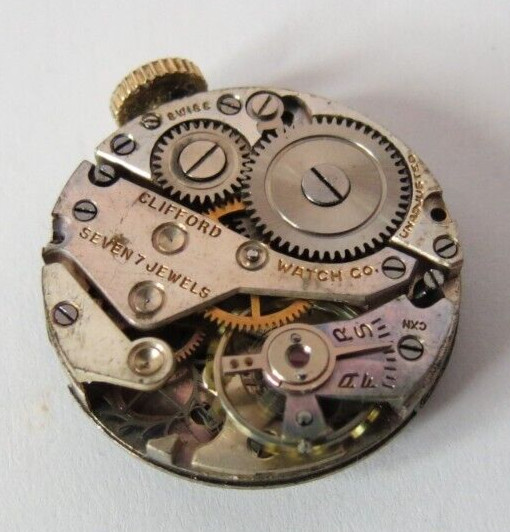 VINTAGE WOMEN GENIVA PIN BROOCH 7’J WATCH BLACK DIAL MANUAL WIND RINESTONES RUNS