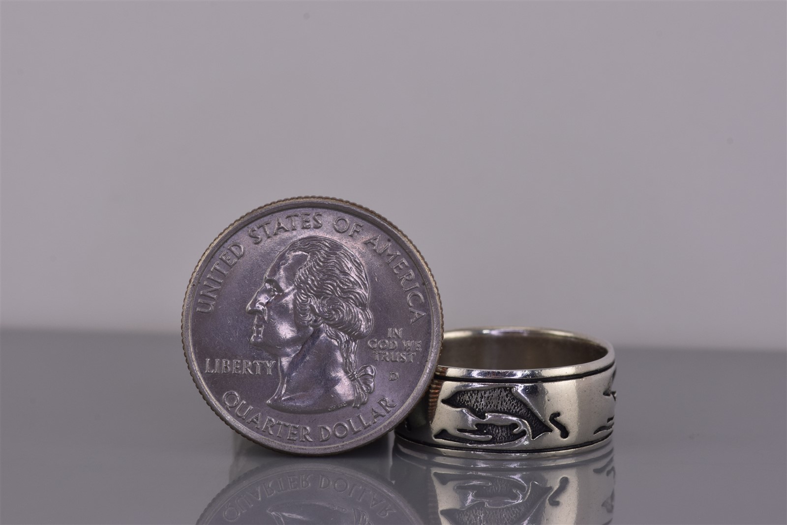 Peter Stone Sterling Silver 8.5mm Carved Jumping Dolphin Band Ring 925 Sz: 9