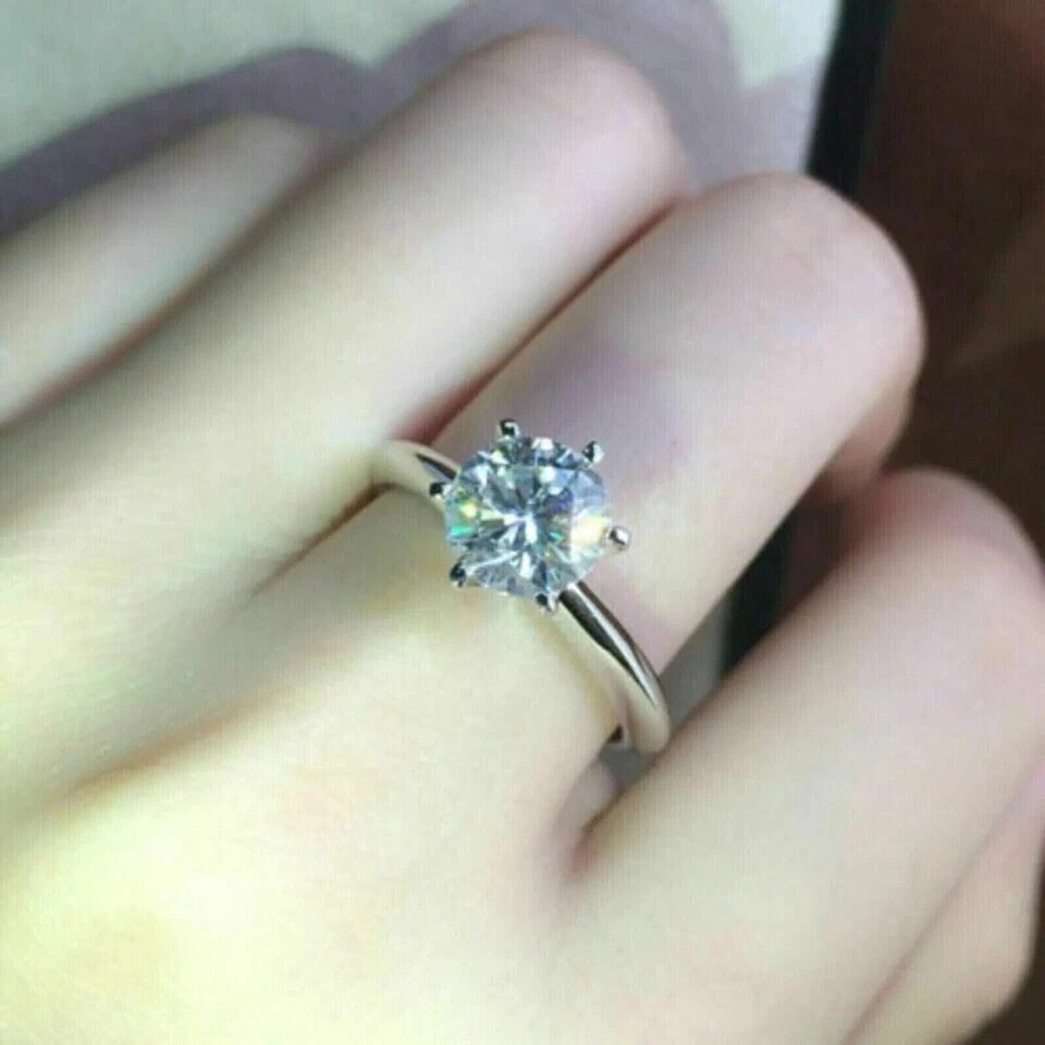 2.25Ct Round Cut Lab Created Diamond Anniversary Engagement 925 Silver Gift Ring