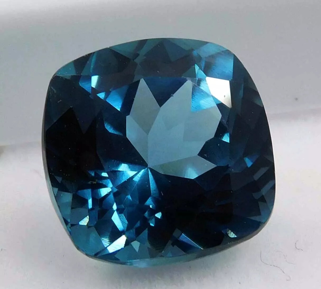 9.60 CT+ Natural Blue Montana Sapphire Cushion Cut CERTIFIED Loose Gemstone