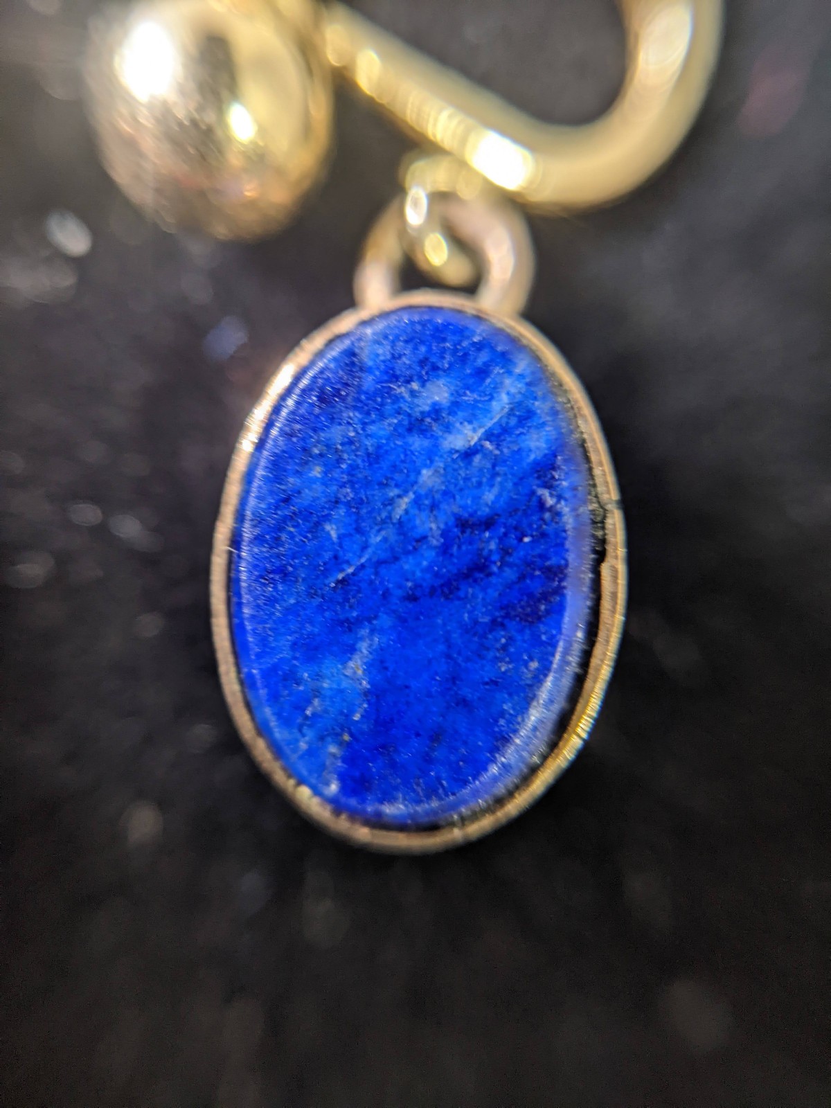 Vintage 14K Yellow Gold Natural Lapis Lazuli Screw Back Earrings, Flower Detail
