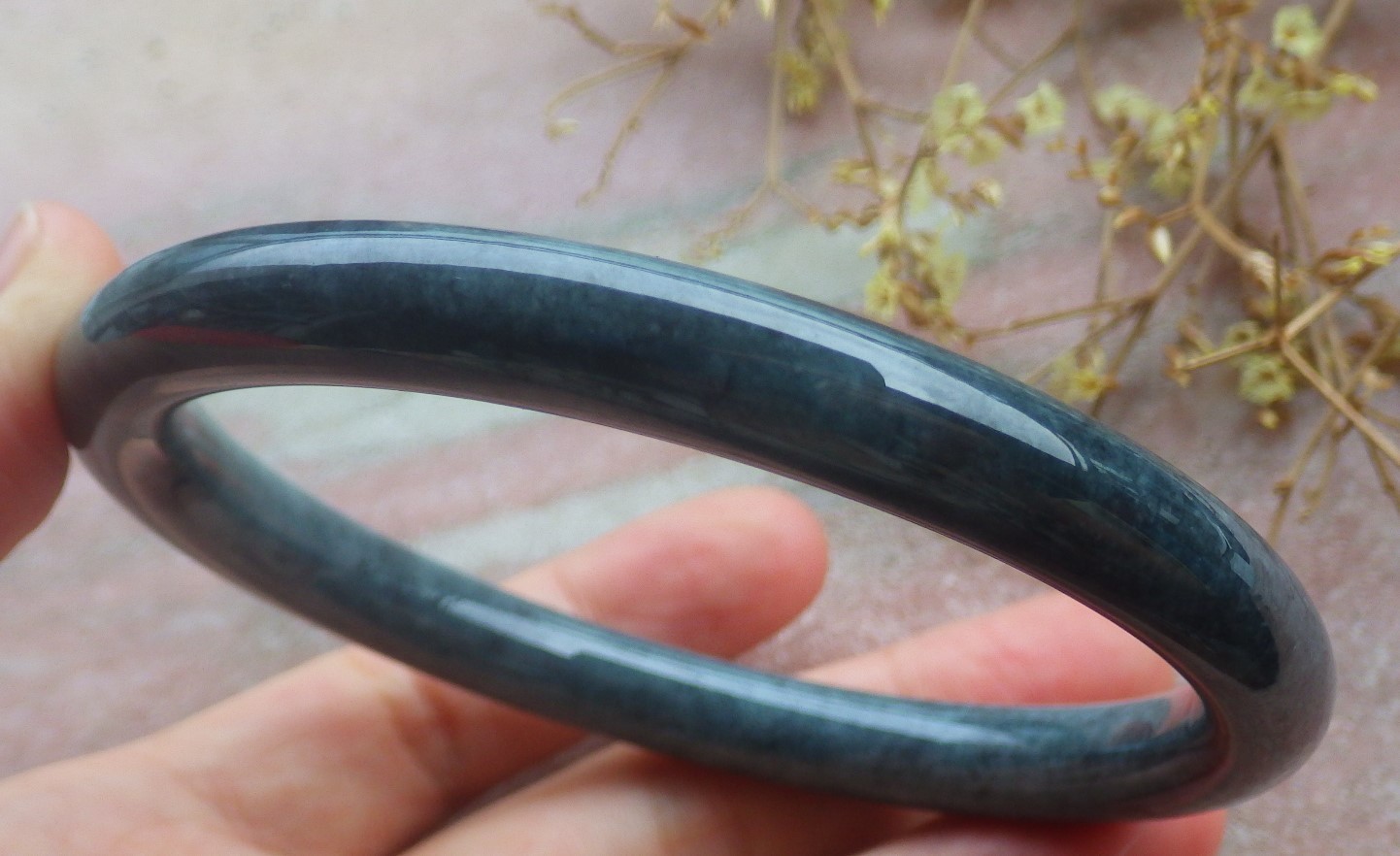 Video Certified Black 100% A JADE Jadeite Circle Bangle Bracelet 69 mm 手镯 734870