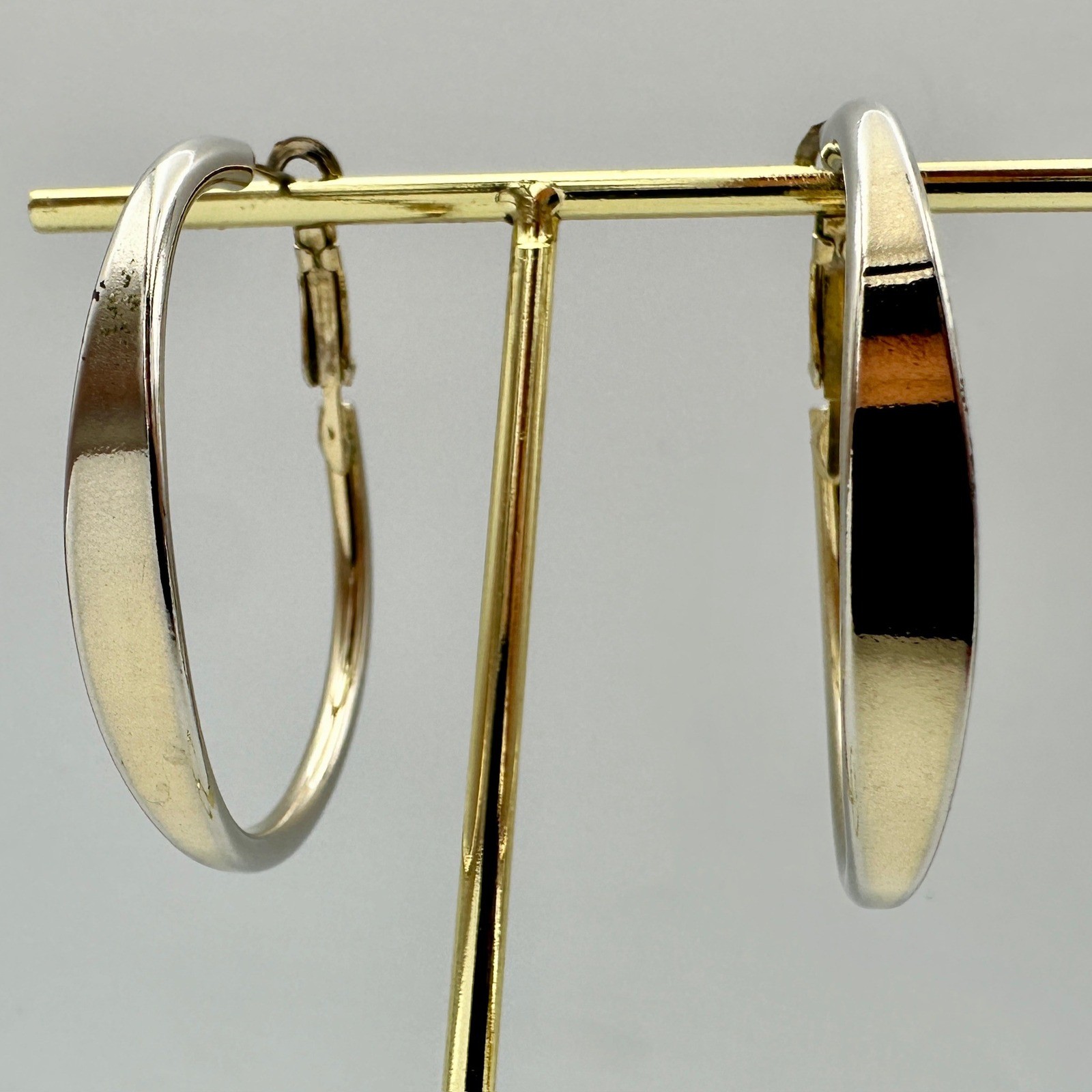 Silver Tone Tapered Hoop Earrings Latch Back 1.5 Inch Medium Hoops