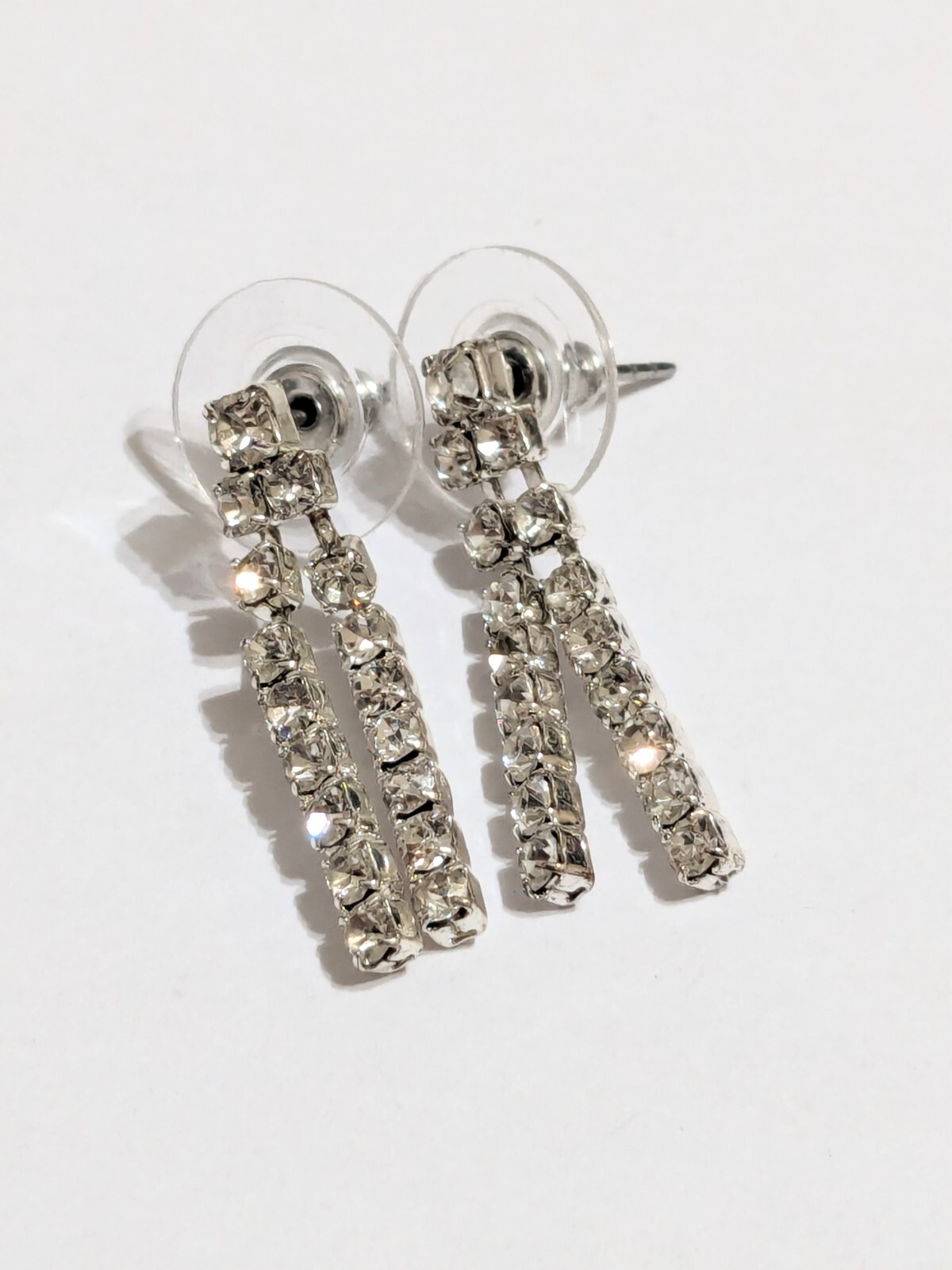Silver Tone Layered Prong Set Rhinestone Stud/Drop Earrings. 1″. Modern.