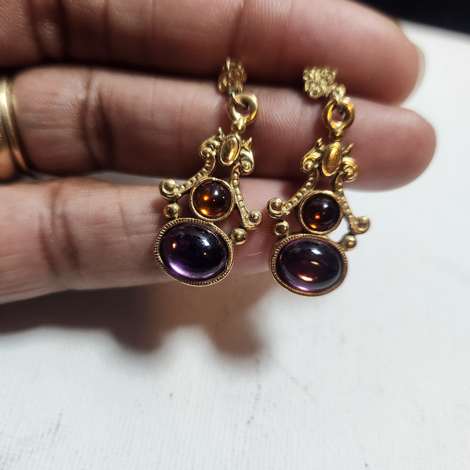 Vintage Victorian Style Gold Tone Purple Amber Cabochon Drop stud Earrings 1928