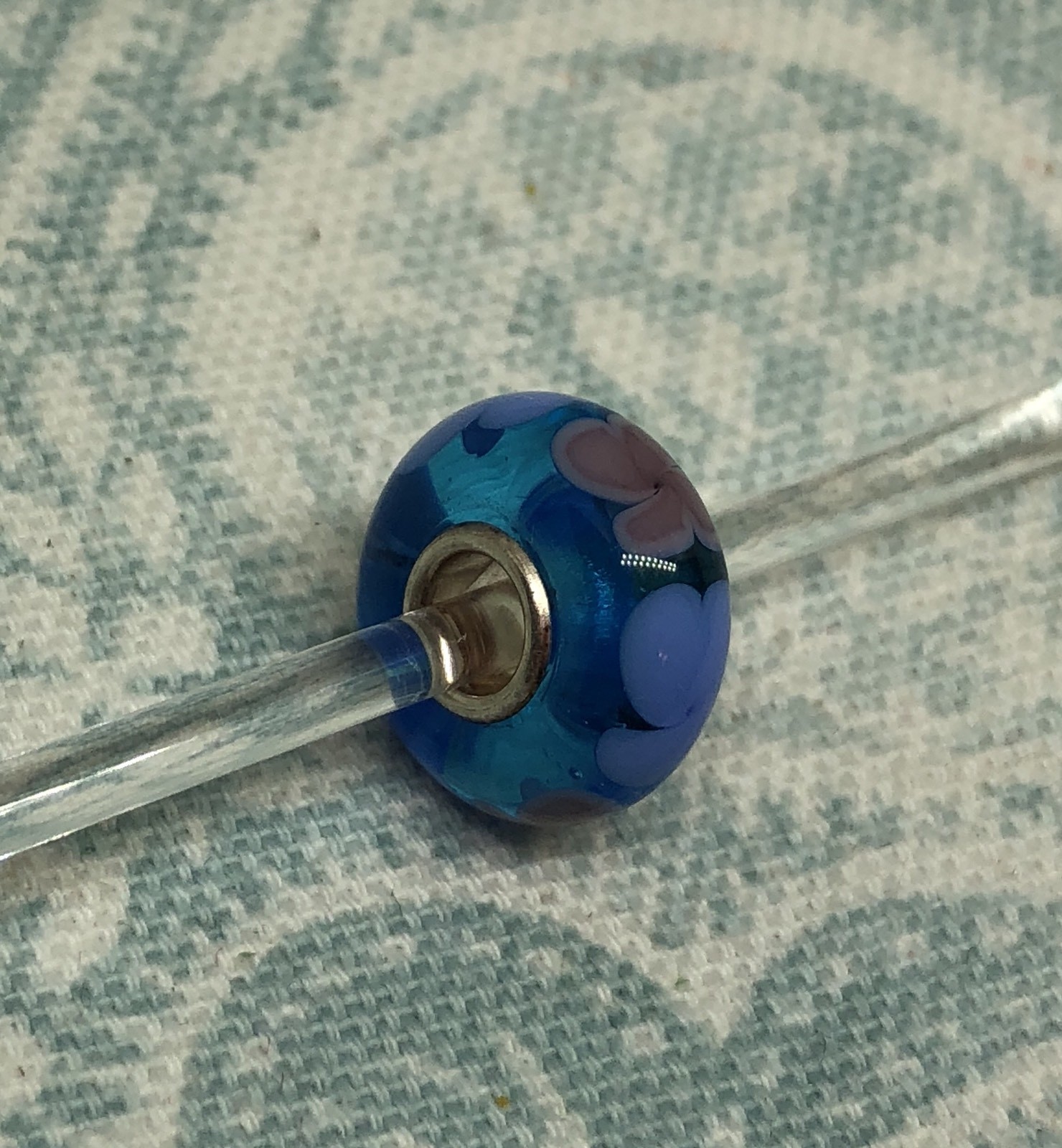 Authentic Trollbeads OOAK Periwinkle & Mauve Flowers on Turquoise UU, New
