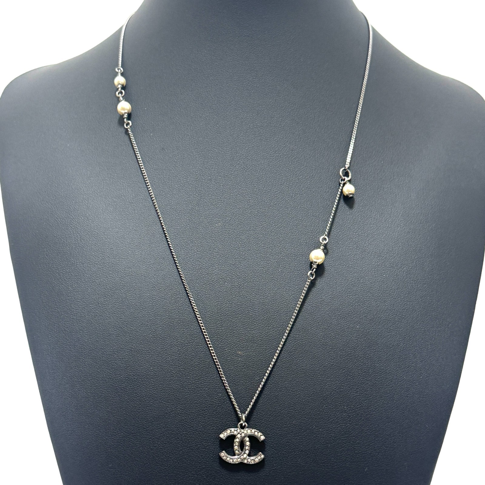 CHANEL A17S CC COCO Necklace Silver Rhinestone ImitationPearl Authentic JAPAN