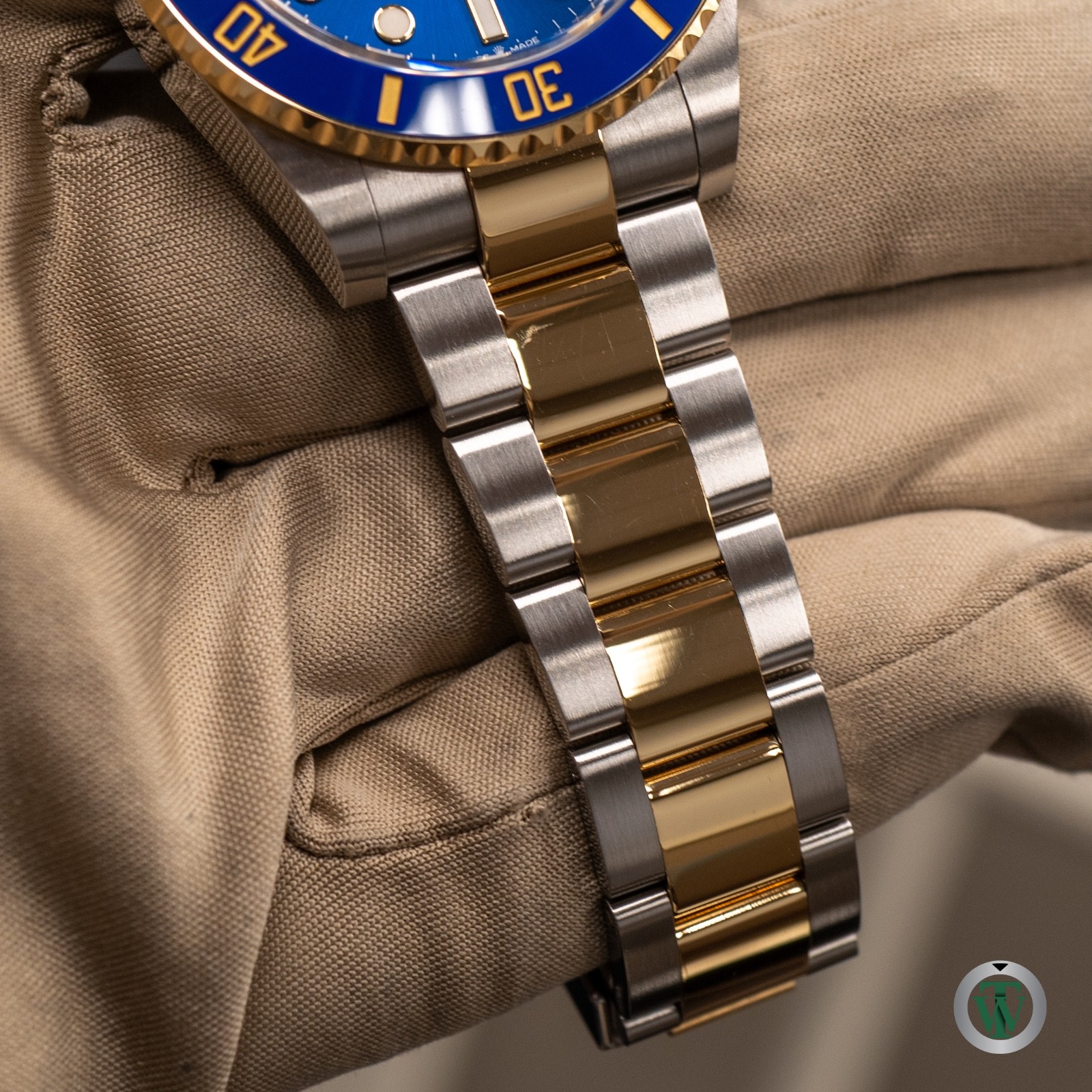 ROLEX SUBMARINER DATE 126613 LB 41MM BLUE DIAL 2021
