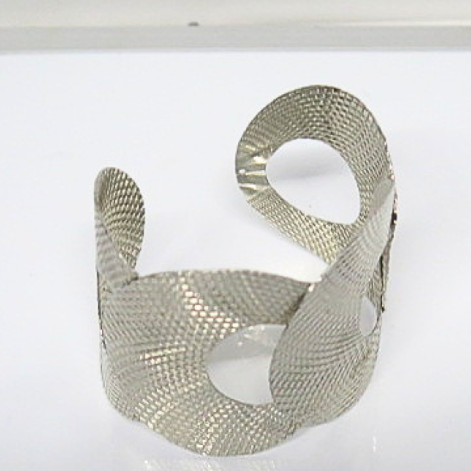 Silver Tone Mesh Cuff Bracelet Wide Open Crossover Statement Bangle One Size