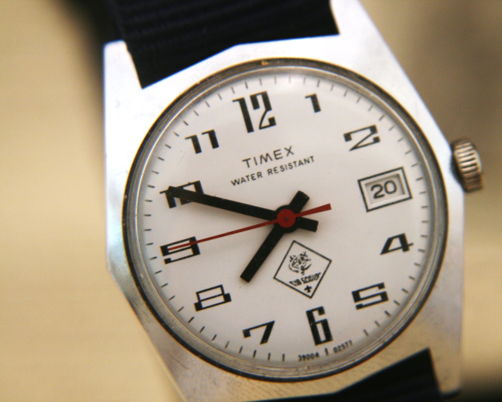 Rare 1977 Timex Fun Timer “Cub Scout” pristine white dial wristwatch, running