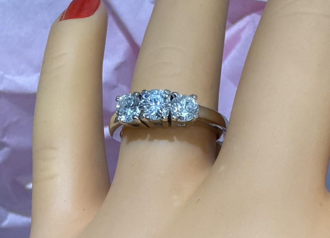 Bankruptcy Sale 80%Off 3 Stone Natural Large Quality Diamond 14K White Gold Ring