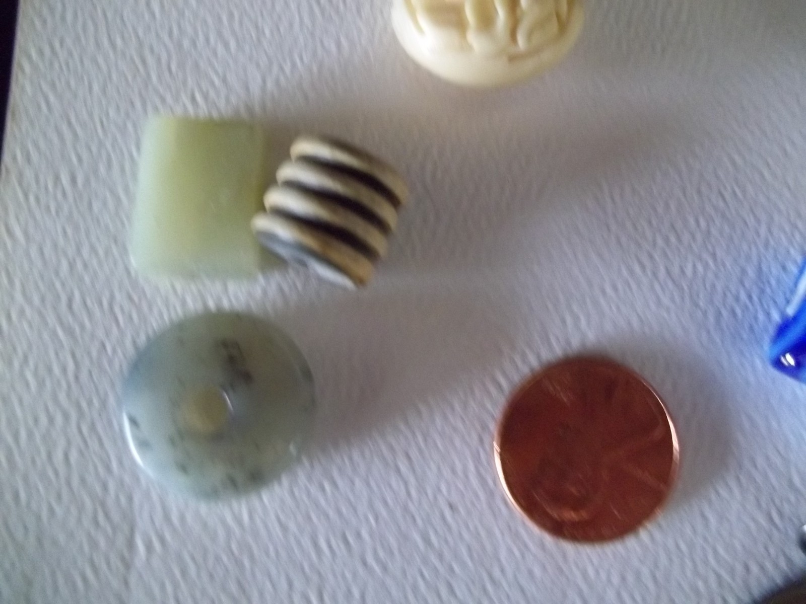 Asian style bead lot carved resin jade look glass craft beads ojime style