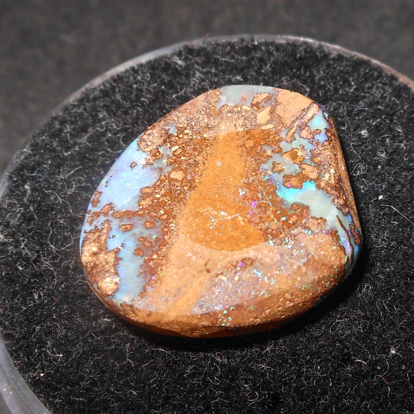 10.60ct Australian Boulder Opal 19.4×16.5×5.1mm
