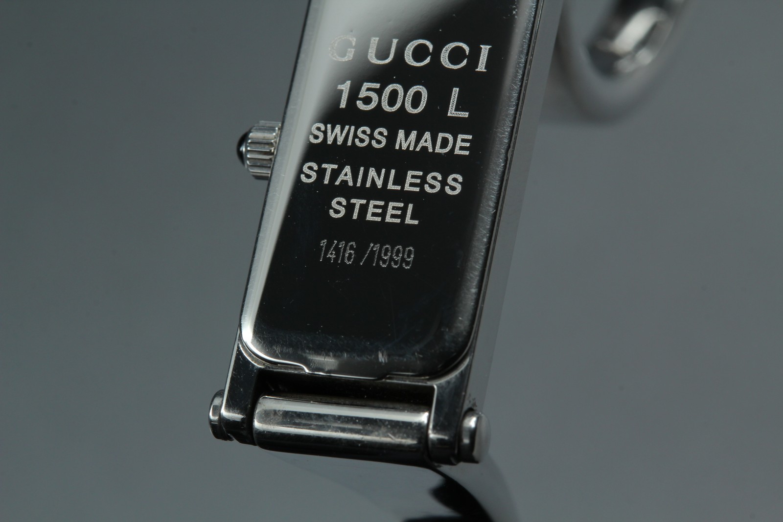 [Near MINT w/Box] GUCCI 1500L Silver Blue Dial 1P Diamond Quartz Women’s Watch