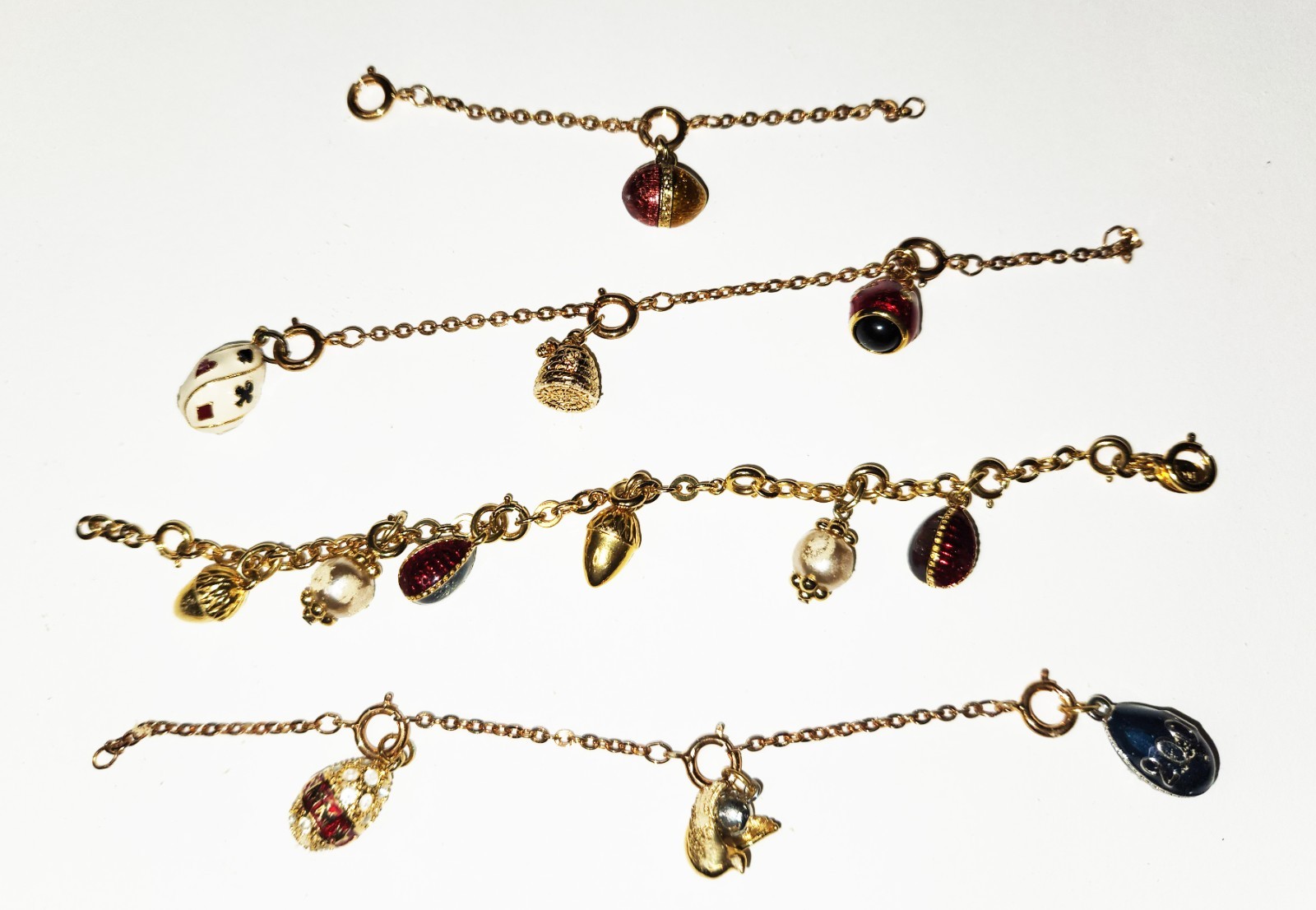 Joan Rivers Jewelry Collection, HUGE Amount, Versatile, GOLD-Toned, over 200 pcs