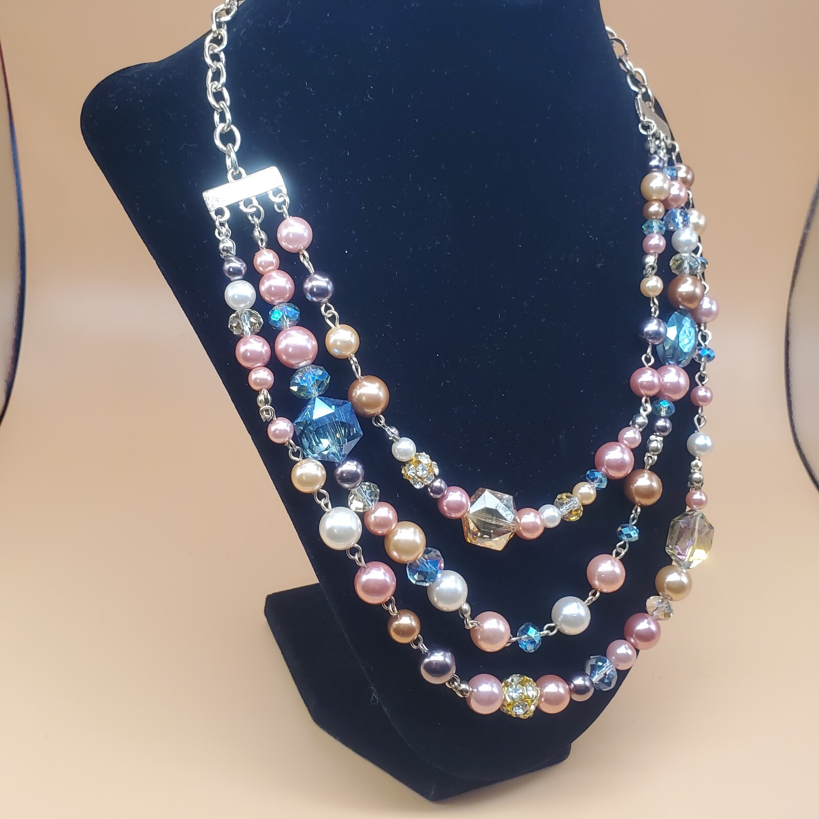 Pearl / Faux Pearl & Briolette Glass Necklace Triple Strand Multicolor Gold Tone