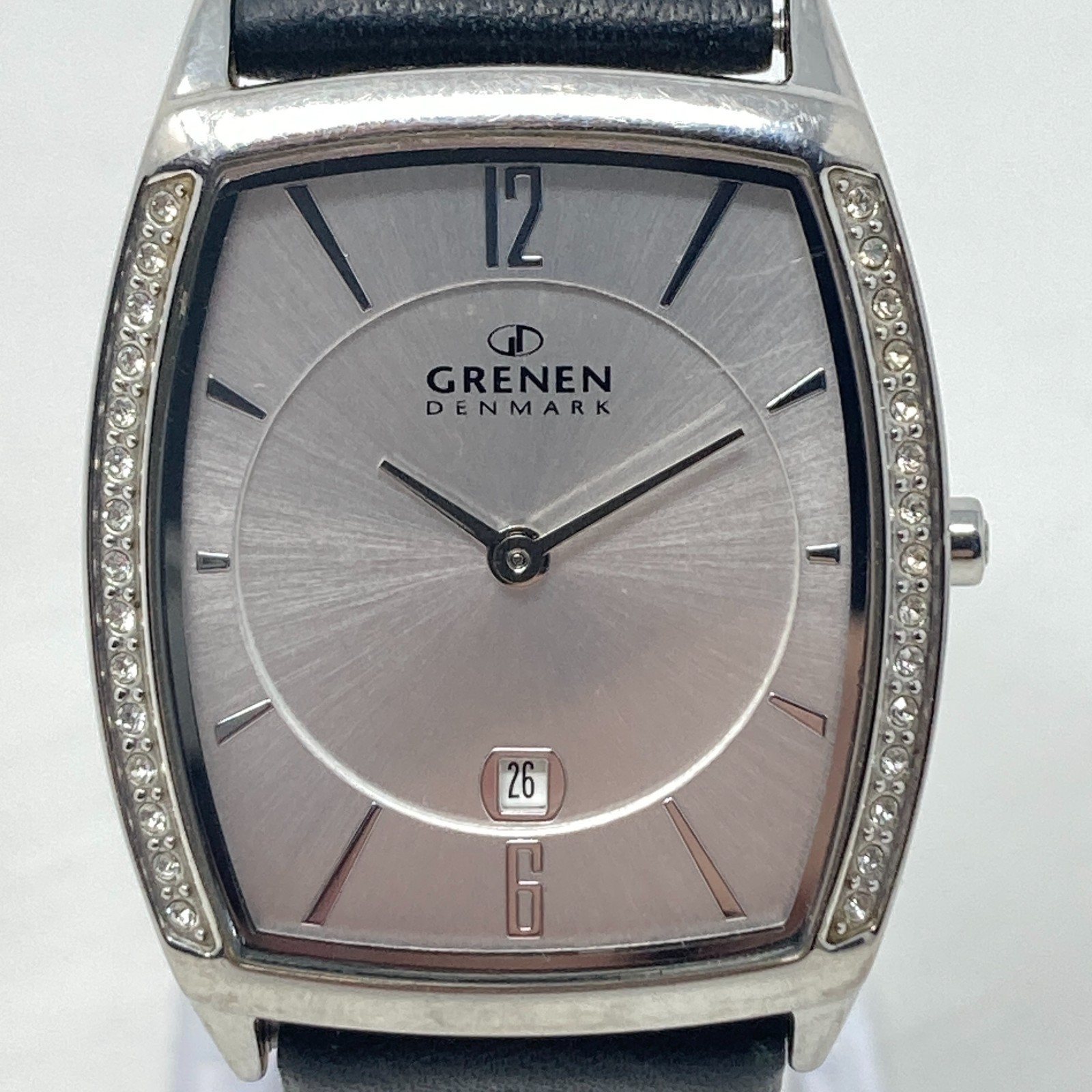 Skagen Grenen Watch Women 29mm Silver Tone Date Crystals Leather New Battery