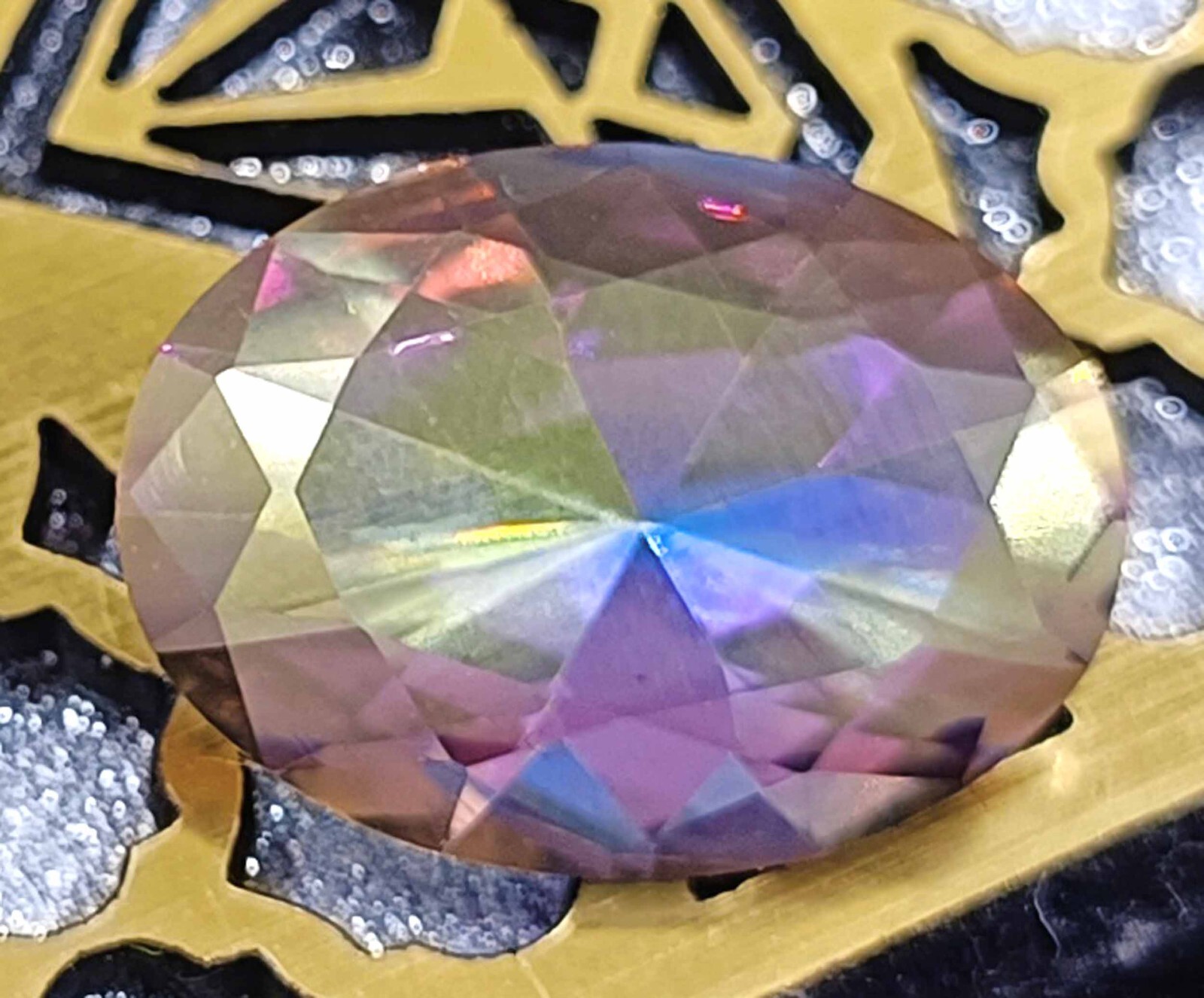 Bi-Color Alexandrite Oval Cut 7.10 Ct Natural IGL Loose Gemstone Russian AKW