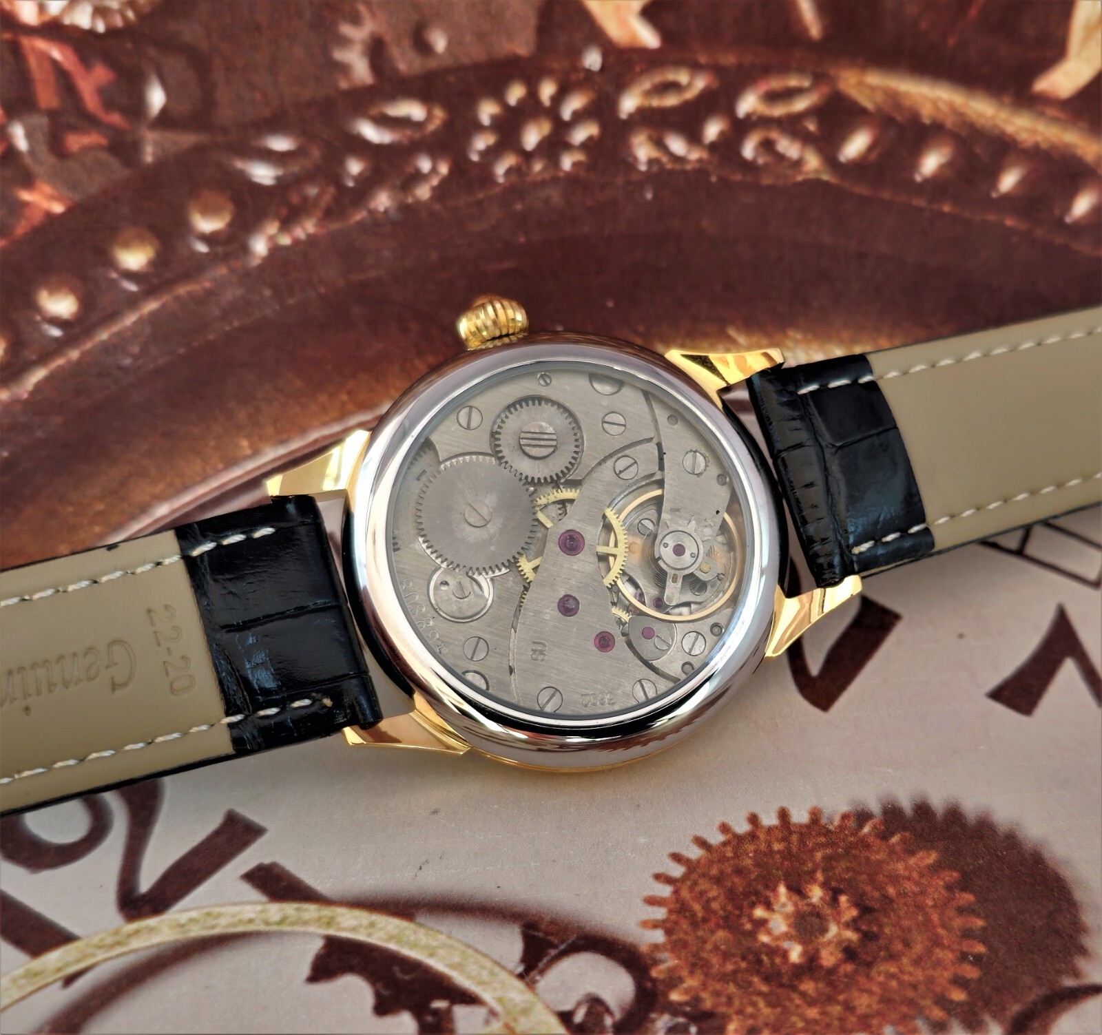 Watch Marriage Casino Playing Cards 3602 Gold case Men’s Wristwatch 18 Jewels
