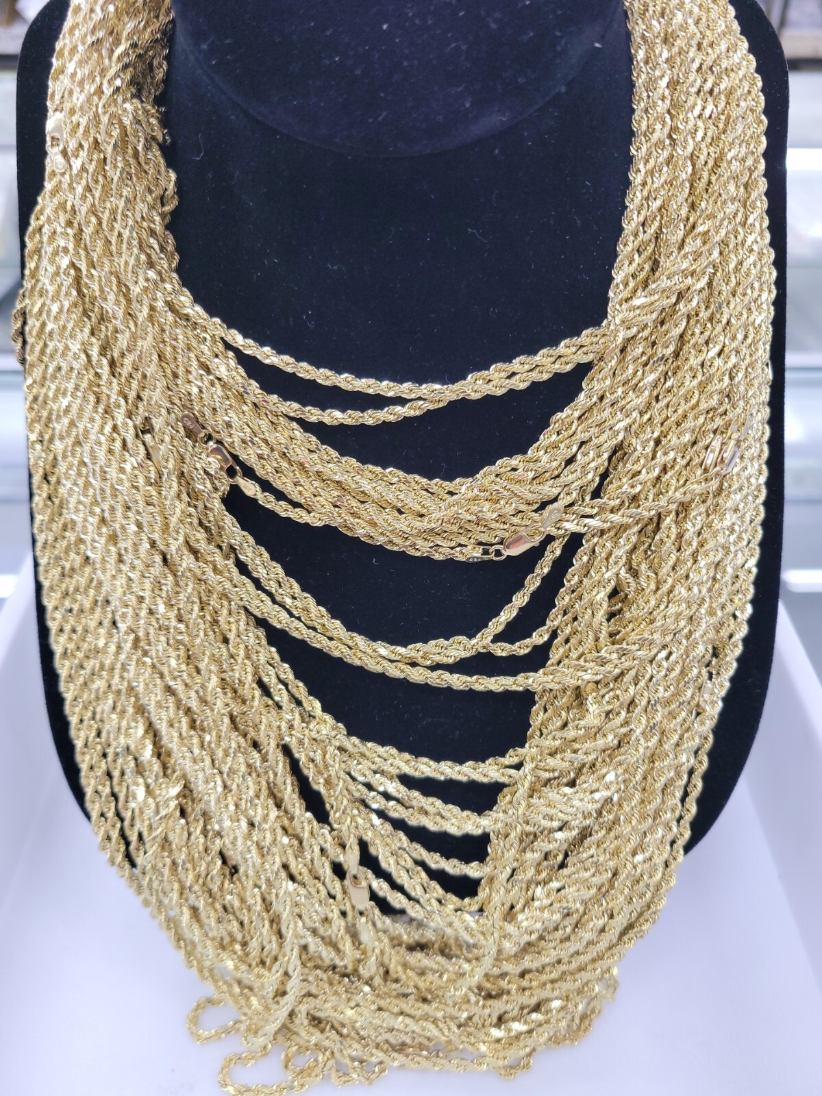 10KT Rope Necklace 2.5 MM, Real 10kt Gold, Diamond Cut Lobster Lock, Brand New
