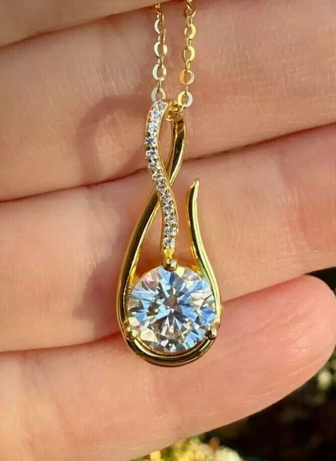 2.00Ct Round Cut Simulated Diamond Women’s Fancy Pendant 14K Yellow Gold Plated