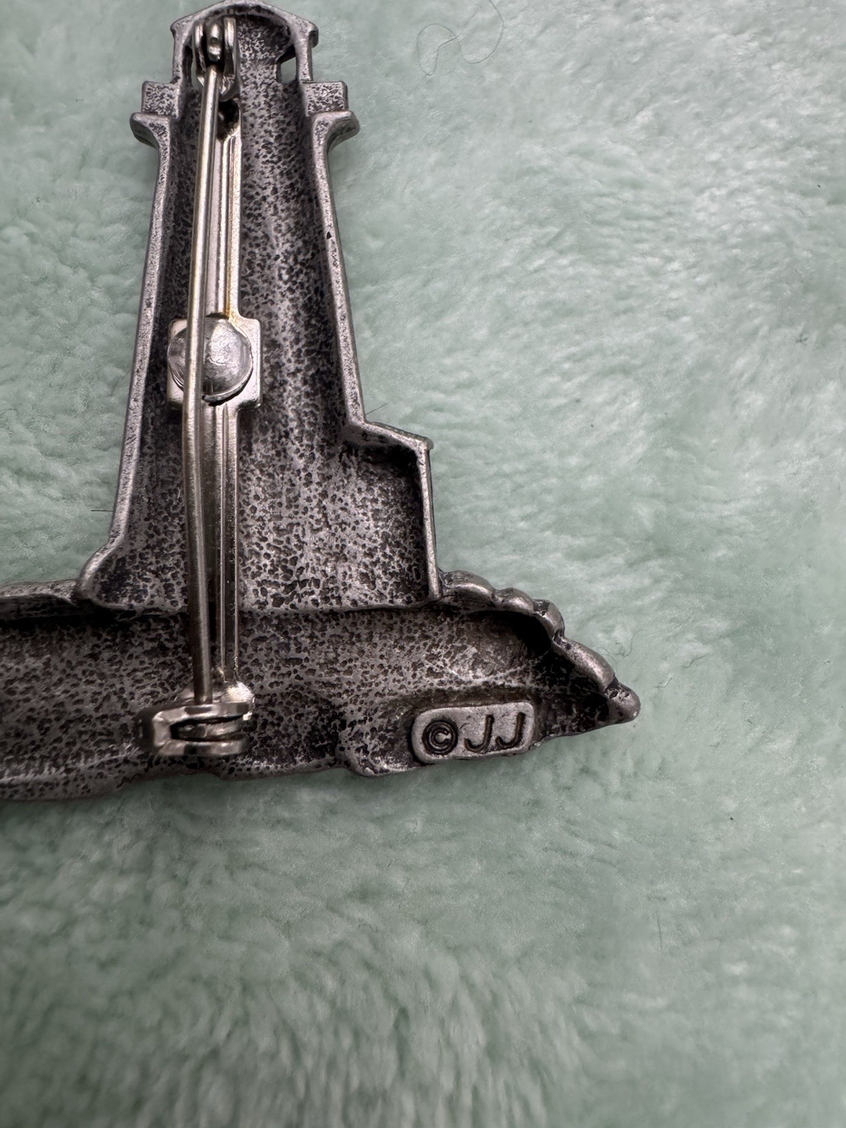 Vintage JJ Lighthouse Brooch Pin Brush Silver Tone Pewter Nautical ￼