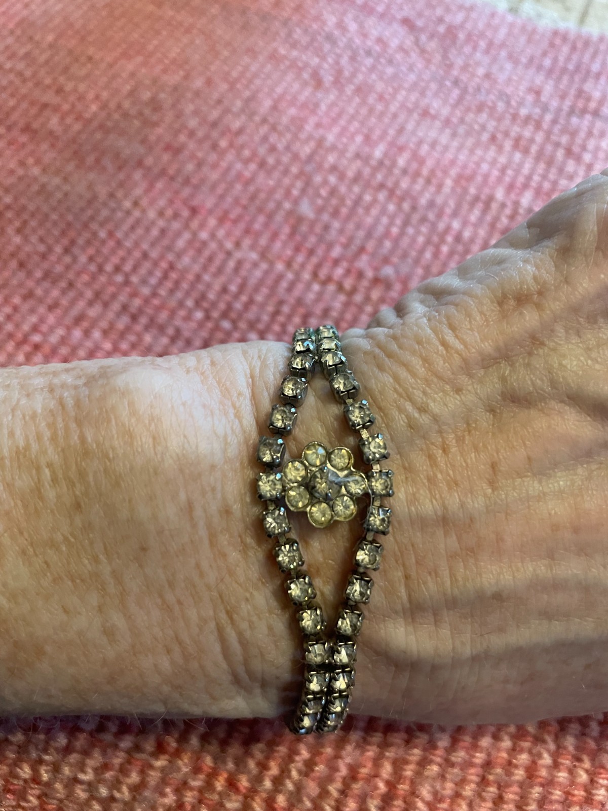 vintage Rhinestone Bracelet From The Mid 20Th Century, Silvertone, Center flower