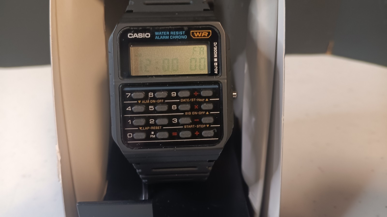 Casio Quartz CA-53W-1CR Calculator Digital Vintage Men’s Watch