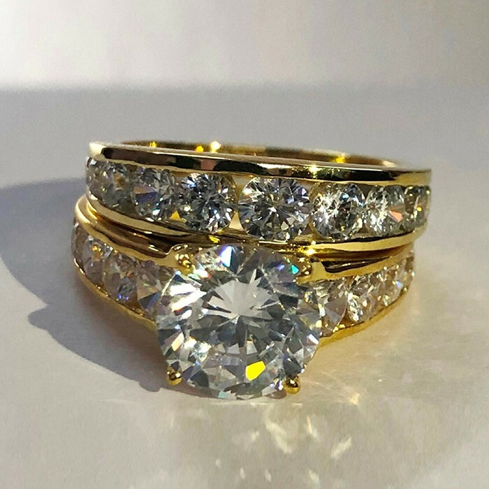 18K Gold Plated Christmas Gifts Ring Set 2.1 Ct CZ Channel Set Wedding Ring