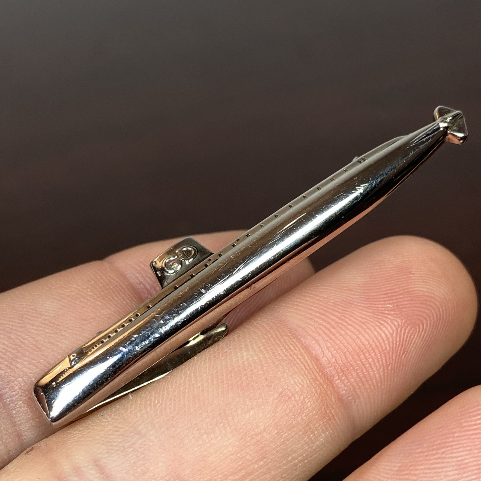 US NAVY SUBMARINE GD GENERAL DYNAMICS Silver Tone Advertising HICKOK Tie Clip