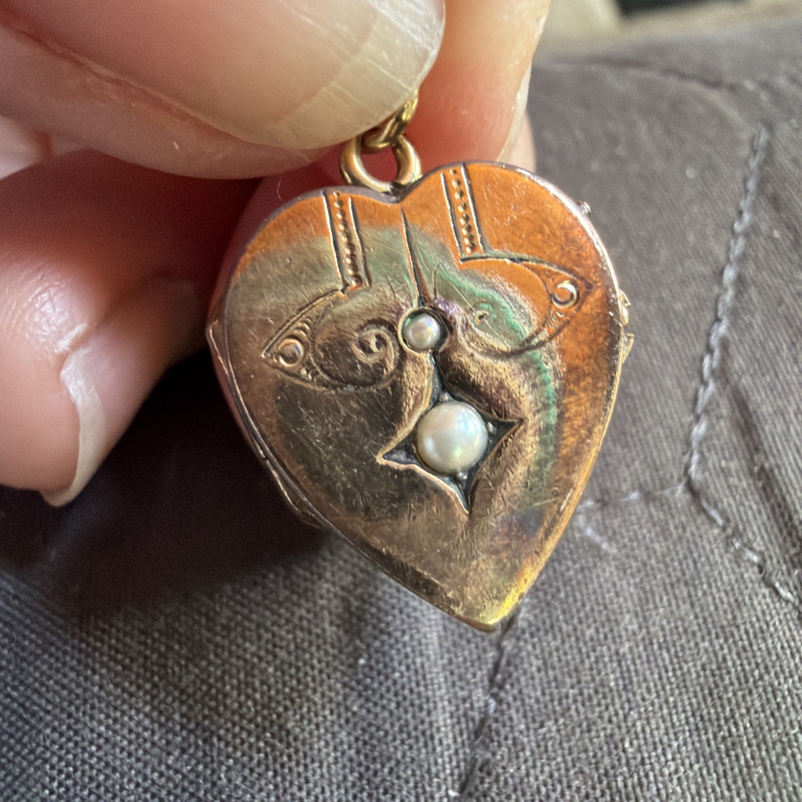 Victorian 2g Rose Gold Fill Heart Locket Seed Pearl Etched Motif Pendant Charm