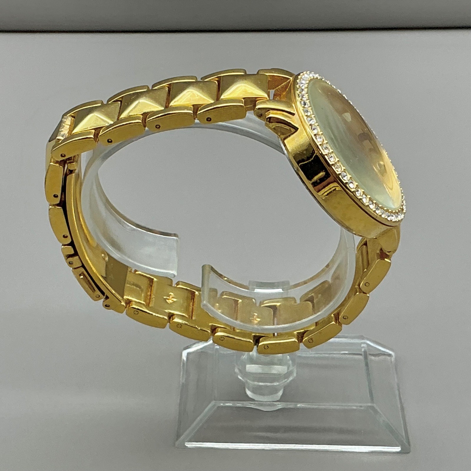 Betsey Johnson Watch Women Gold Tone Crystal Studded Pyramid Link NEW BATTERY