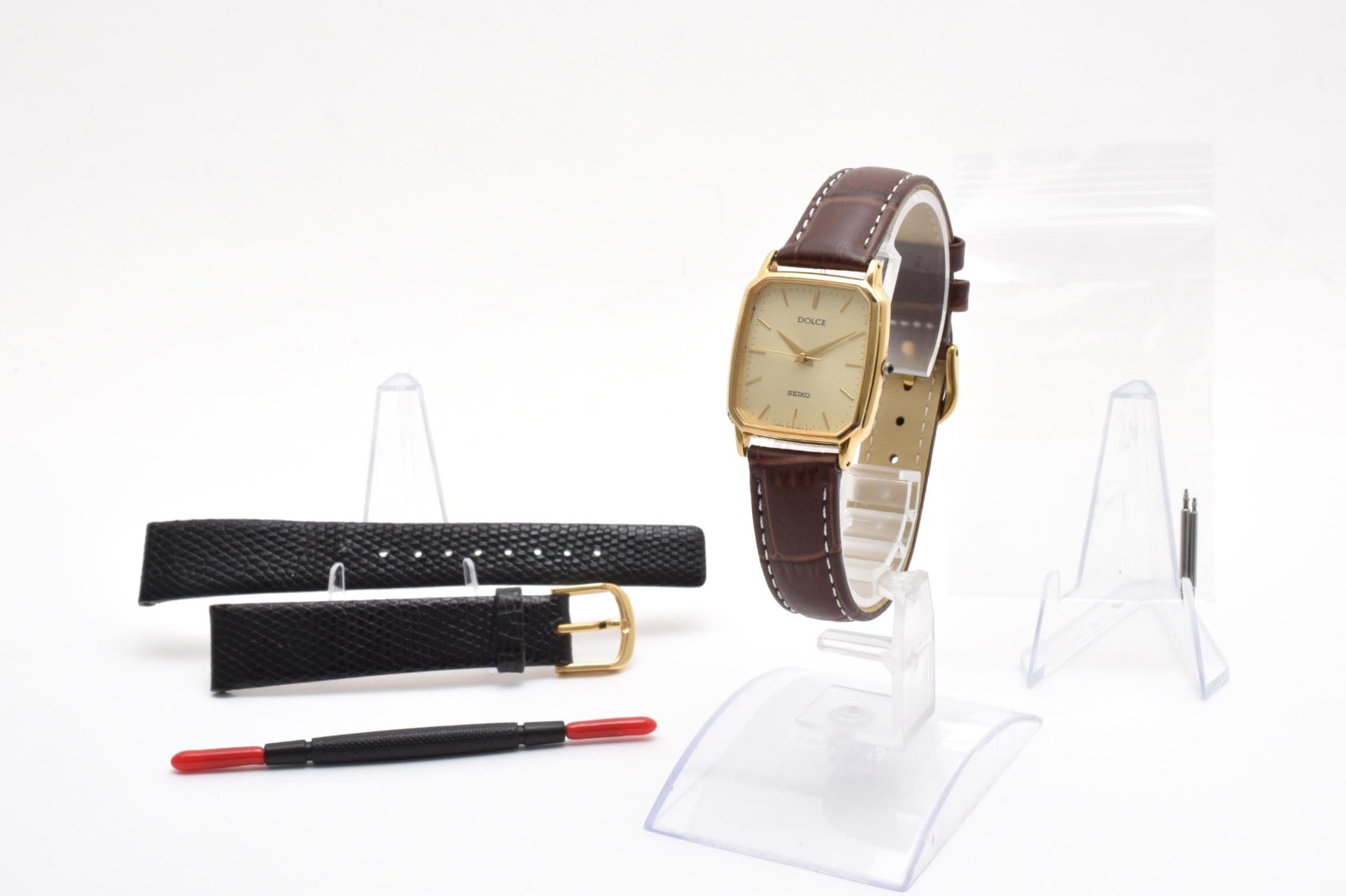[Exc+5] Vintage Seiko Dolce 8N41-5160 Gold Dial 27mm Quartz Men’s Watch JAPAN