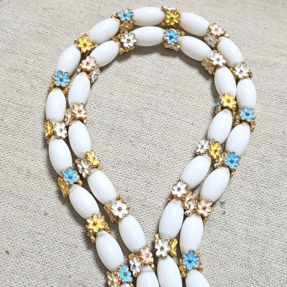 Vintage Crown Trifari Alfred Philippe Pastel Bouquet Milk Glass Necklace