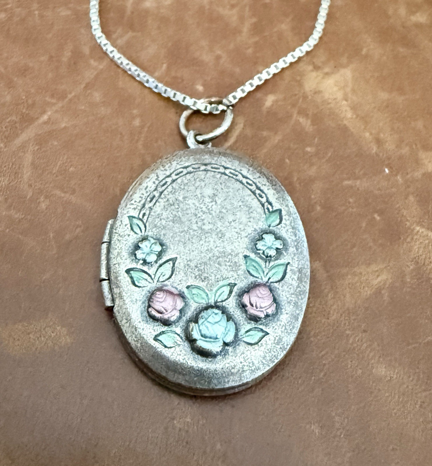 Antique Sterling Silver Enamel Rose Motif Photo Medallion Pendant Necklace 18”in