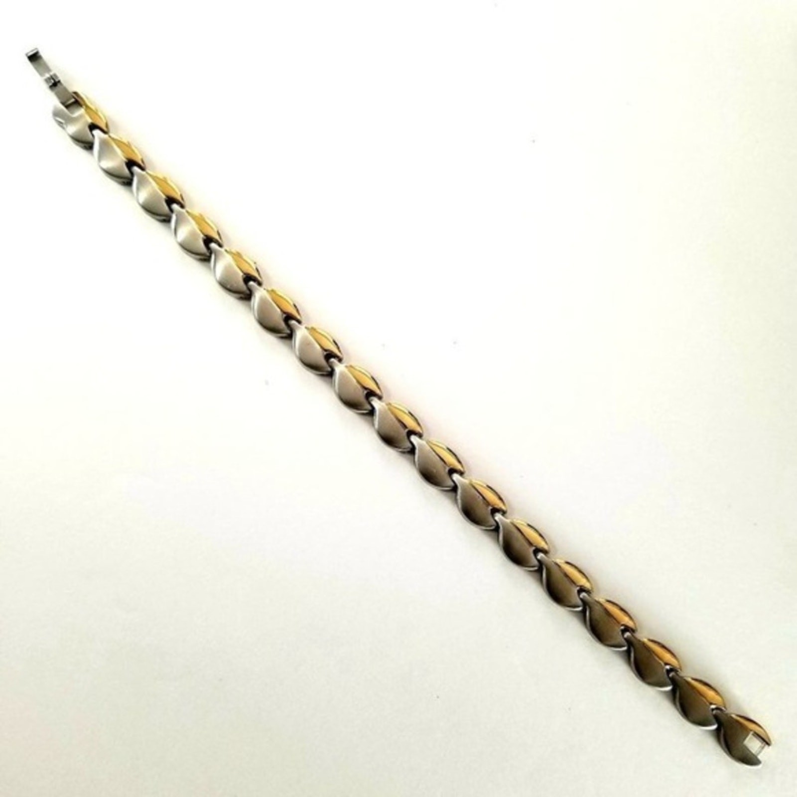 New stainless steel magnetic‎ bracelet 7.5 inches