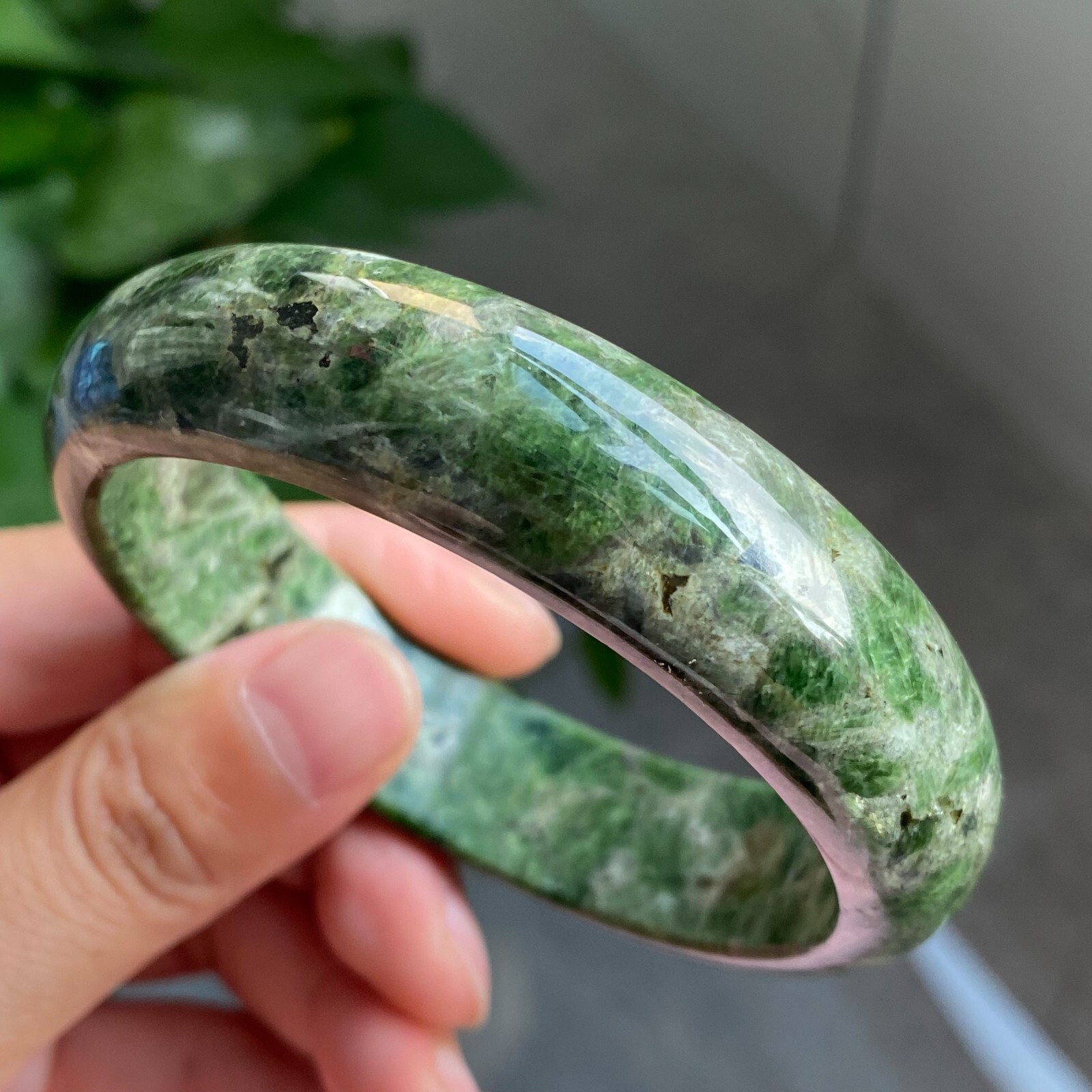 61mm Natural Green Diopside Crystal Quartz Bangle AAAA 5