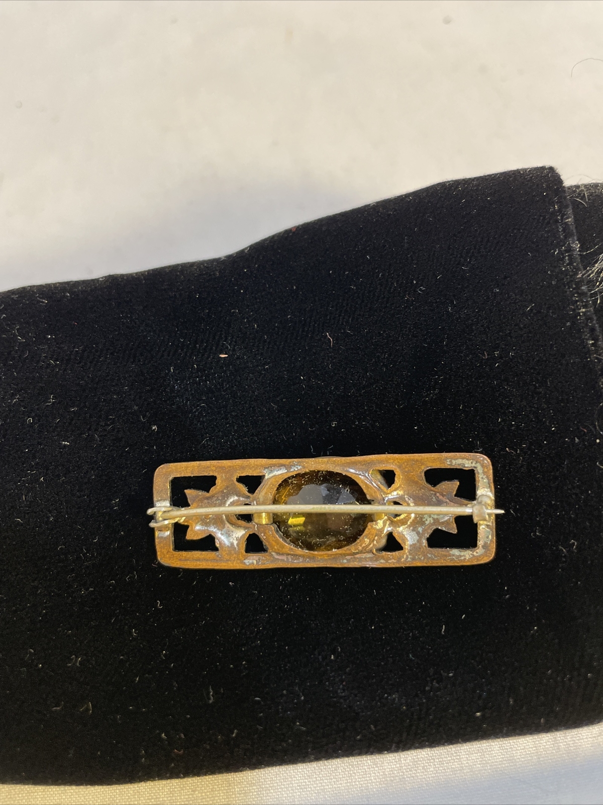 Vintage Brooch Enamel & Stone/Glass Yellow Stone Metal-Brass Or Copper Pin Bac