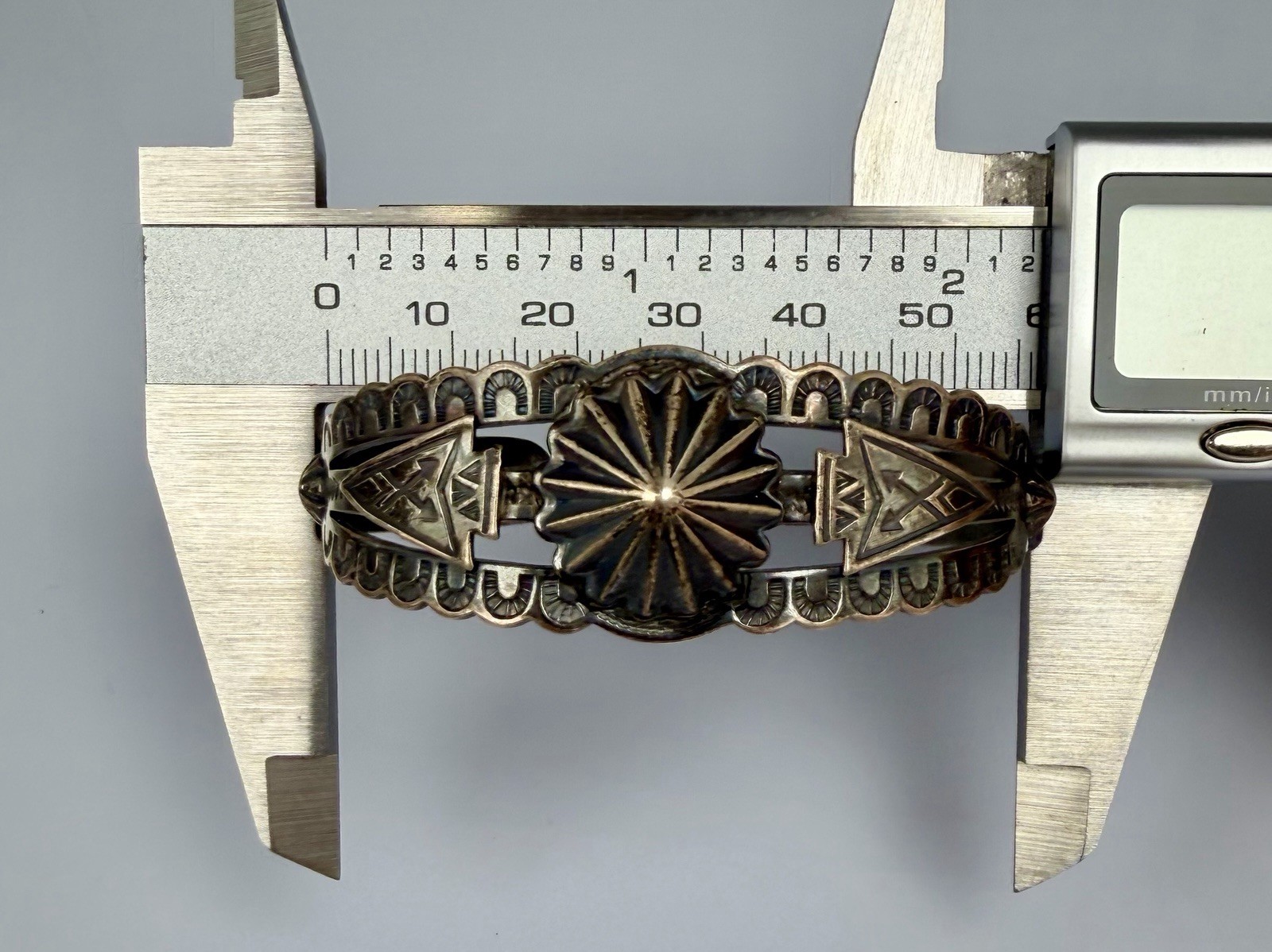 Vintage Fred Harvey Style Cuff Bracelet Sterling Silver Navajo