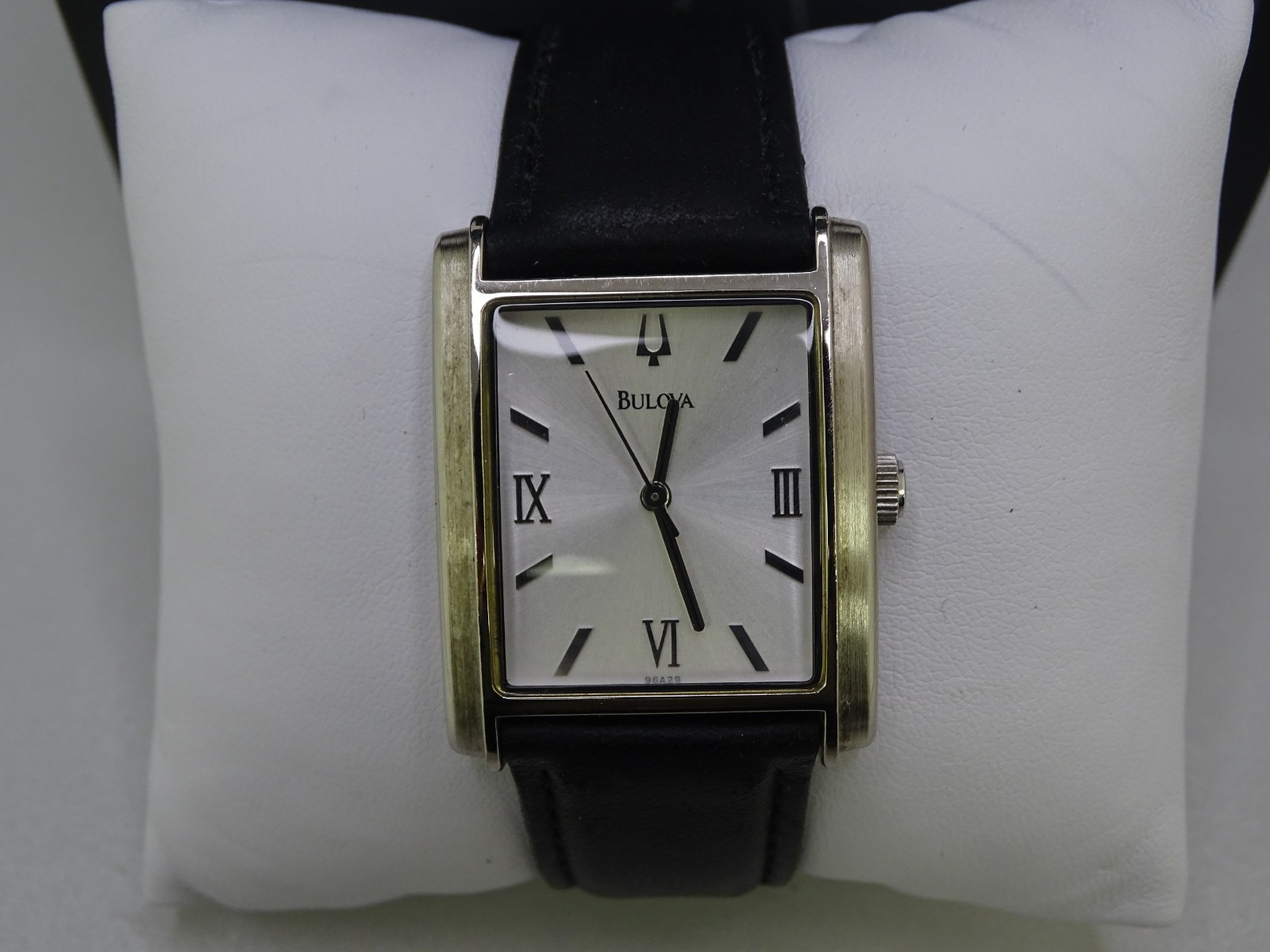 Bulova WMNS Quartz Squaew Wath C869892 (17415-Watch-MY)