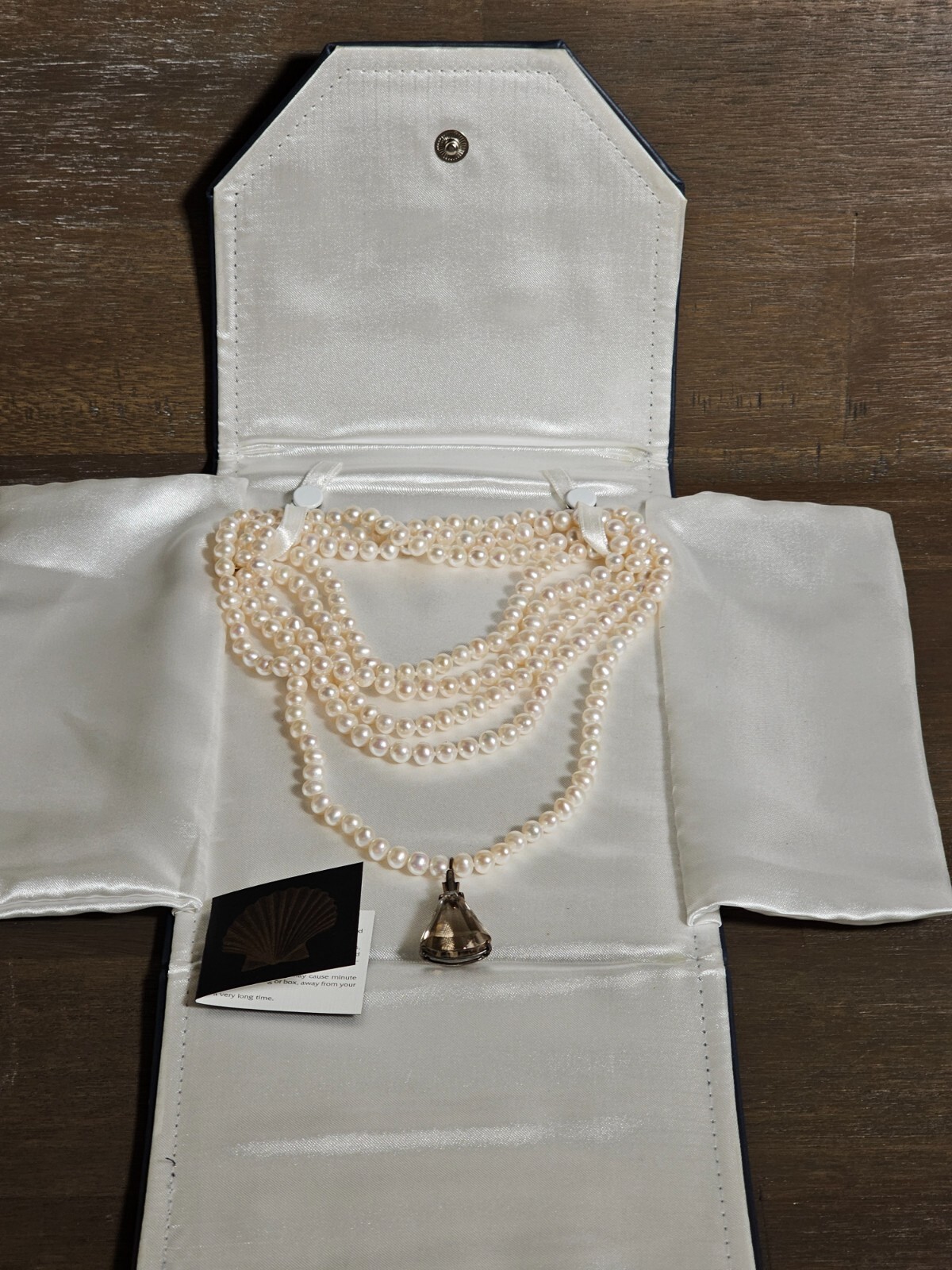 Vintage Faux Pearls with Gold Tone Findings Necklace Matinee Length Queen of Gem