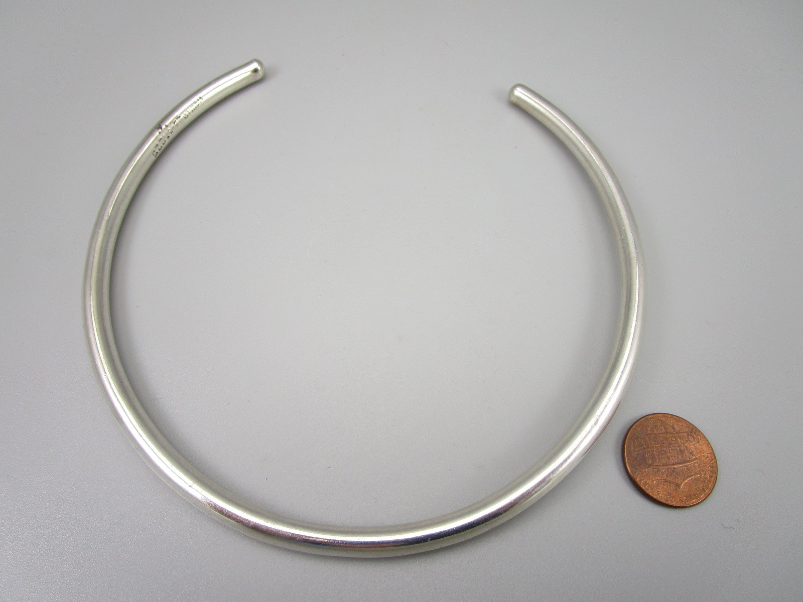CLASSIC MEXICAN STERLING SILVER 5.5MM TORQUE NECK RING NECKLACE 24 GRAMS