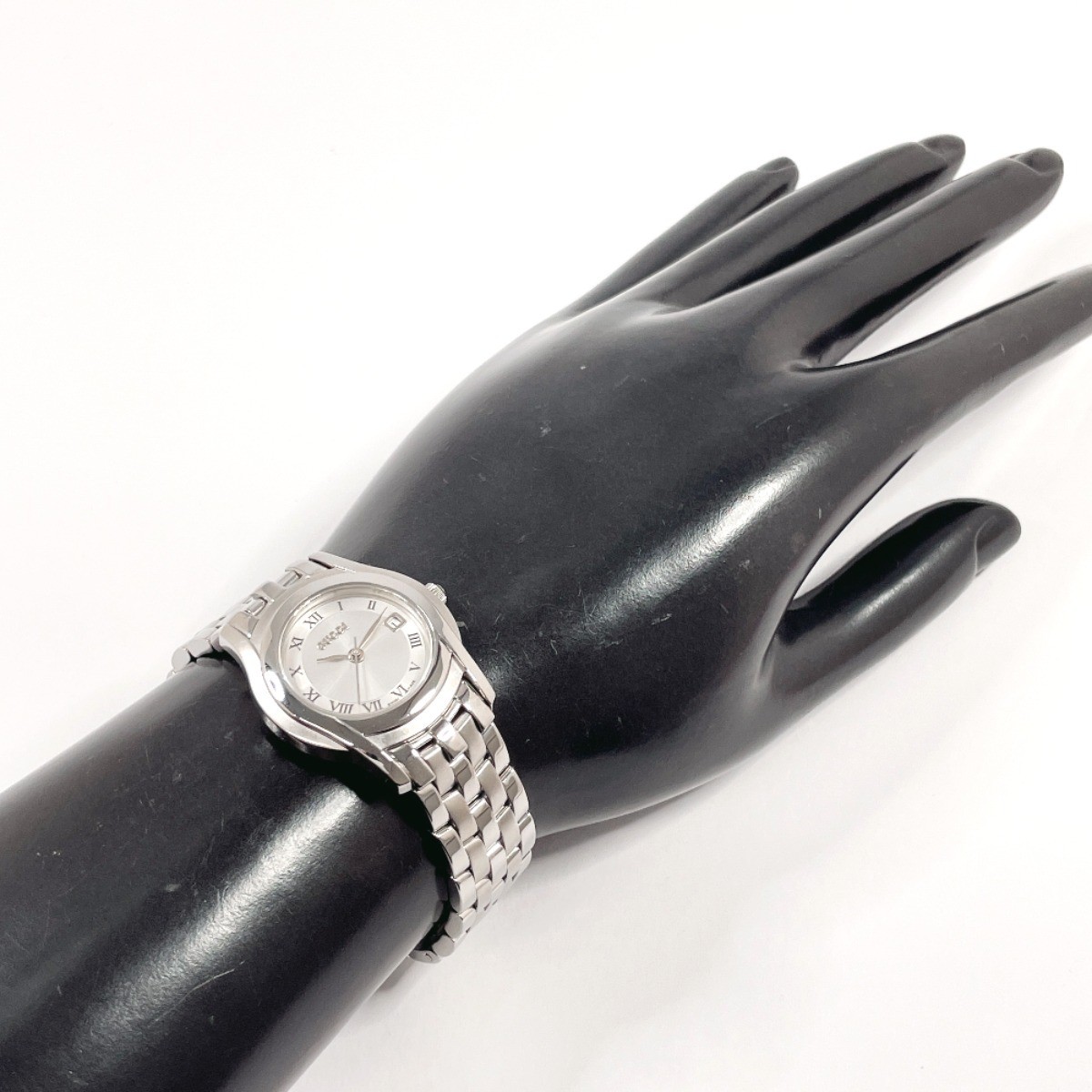GUCCI GUCCI Watch 5500L Stainless Steel Silver Quartz Silver Dial Ladies Round