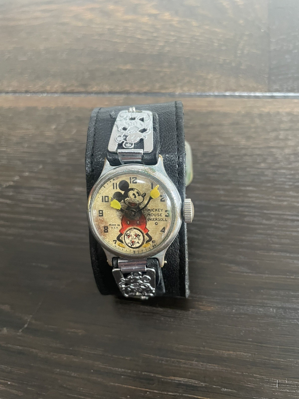 Original 1930’s Ingersoll Mickey Mouse Wrist Watch – Working/For Restoration