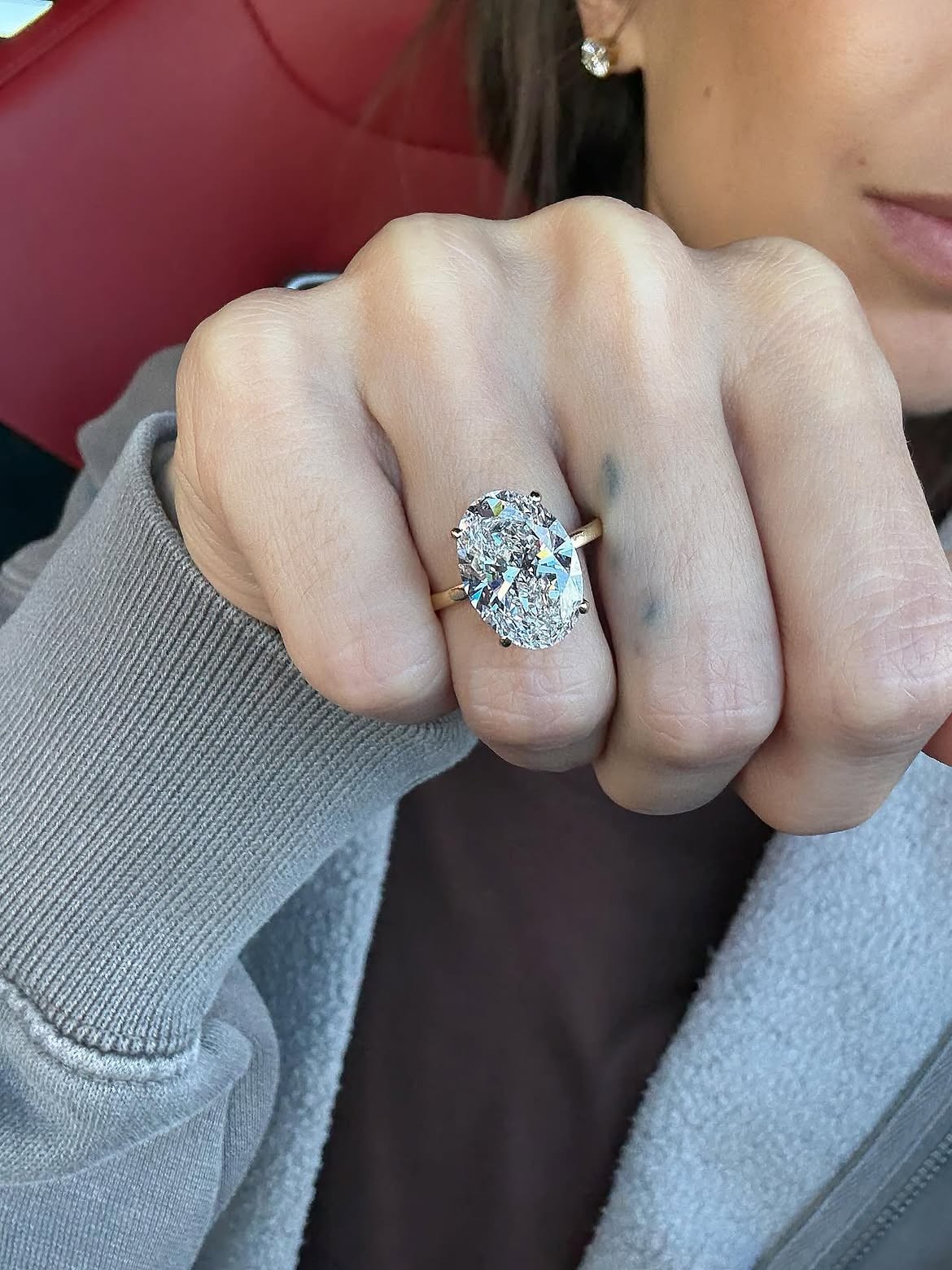 Luxury 6.00 Ct Oval Cut Lab Grown Diamond Engagement Ring Solid 14K Yellow Gold